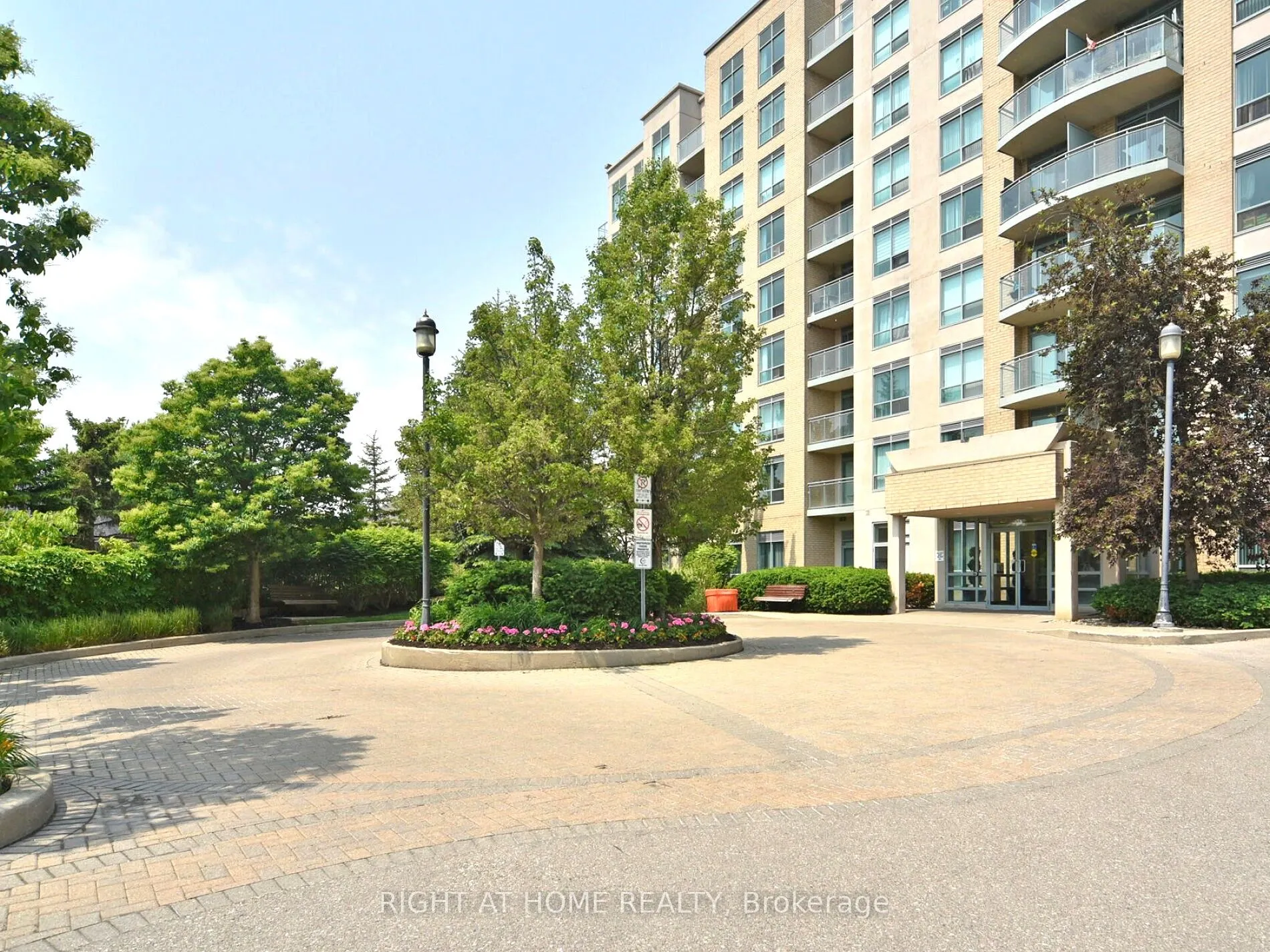 51 Baffin Court, #501