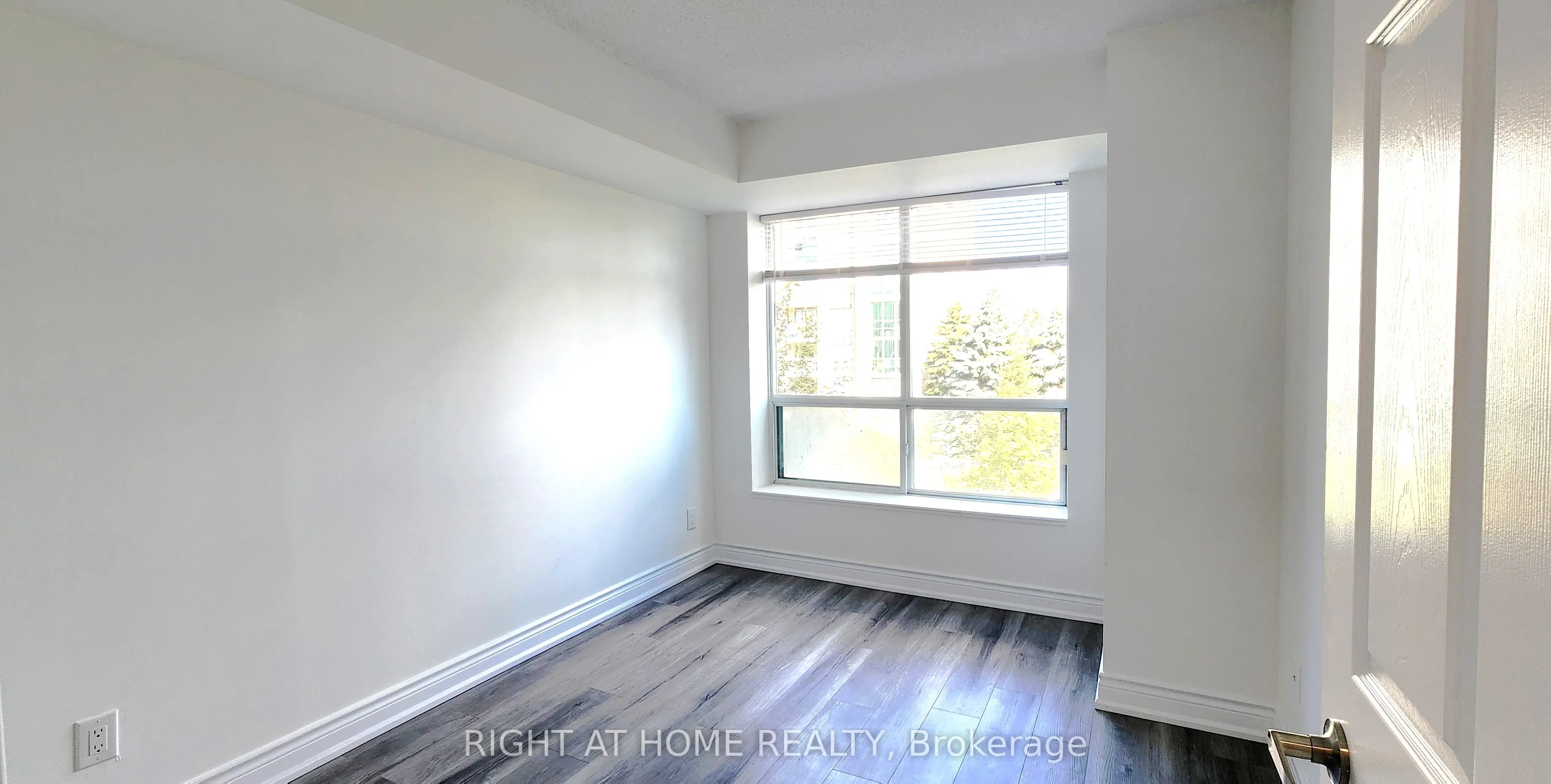 51 Baffin Court, #501