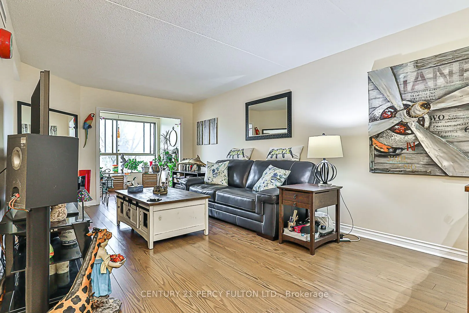 249 Major Mackenzie Drive E, #203