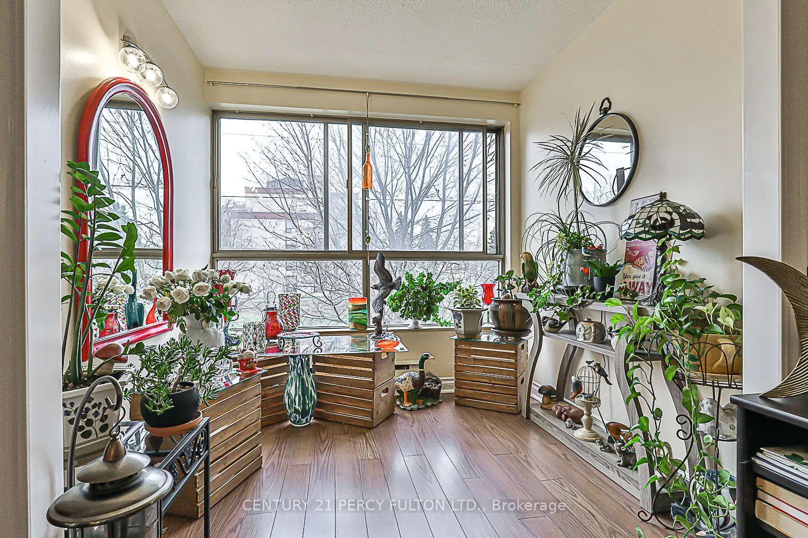 249 Major Mackenzie Drive E, #203