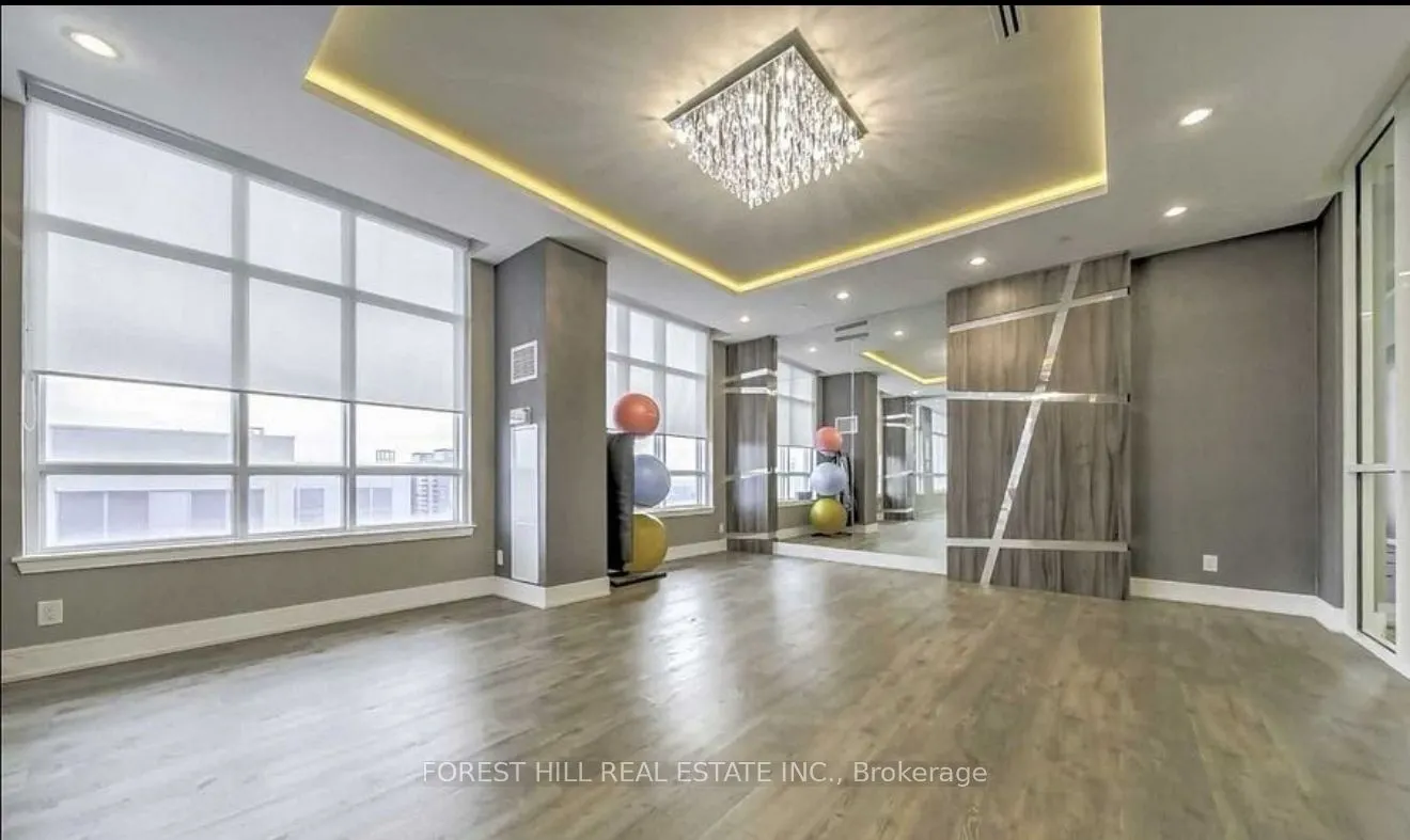 9191 Yonge Street, #SW908