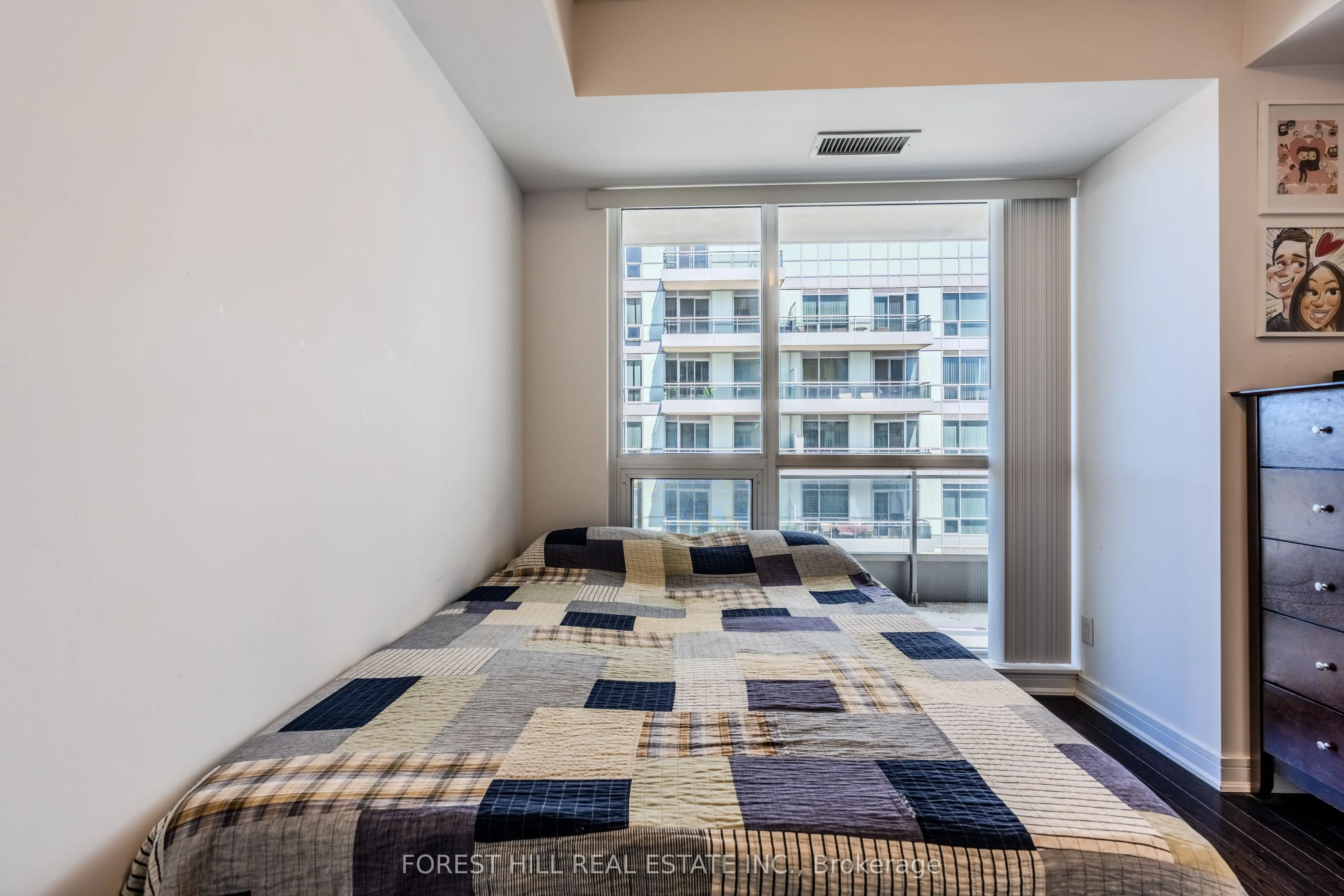 9191 Yonge Street, #SW908