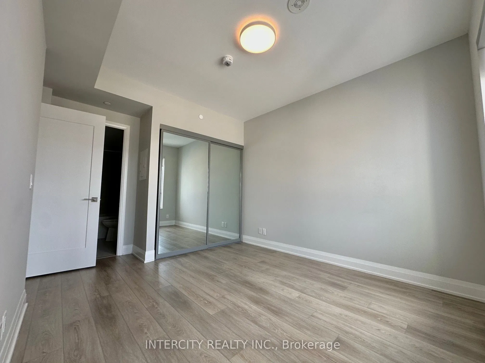 18 Water Walk Drive, #1806