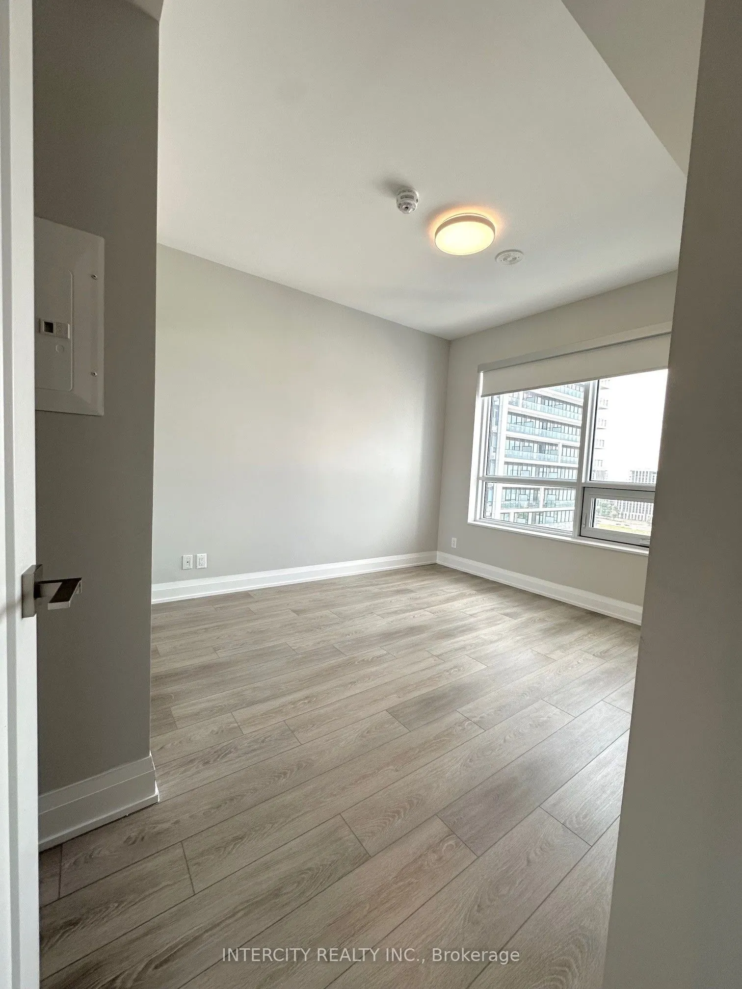 18 Water Walk Drive, #1806