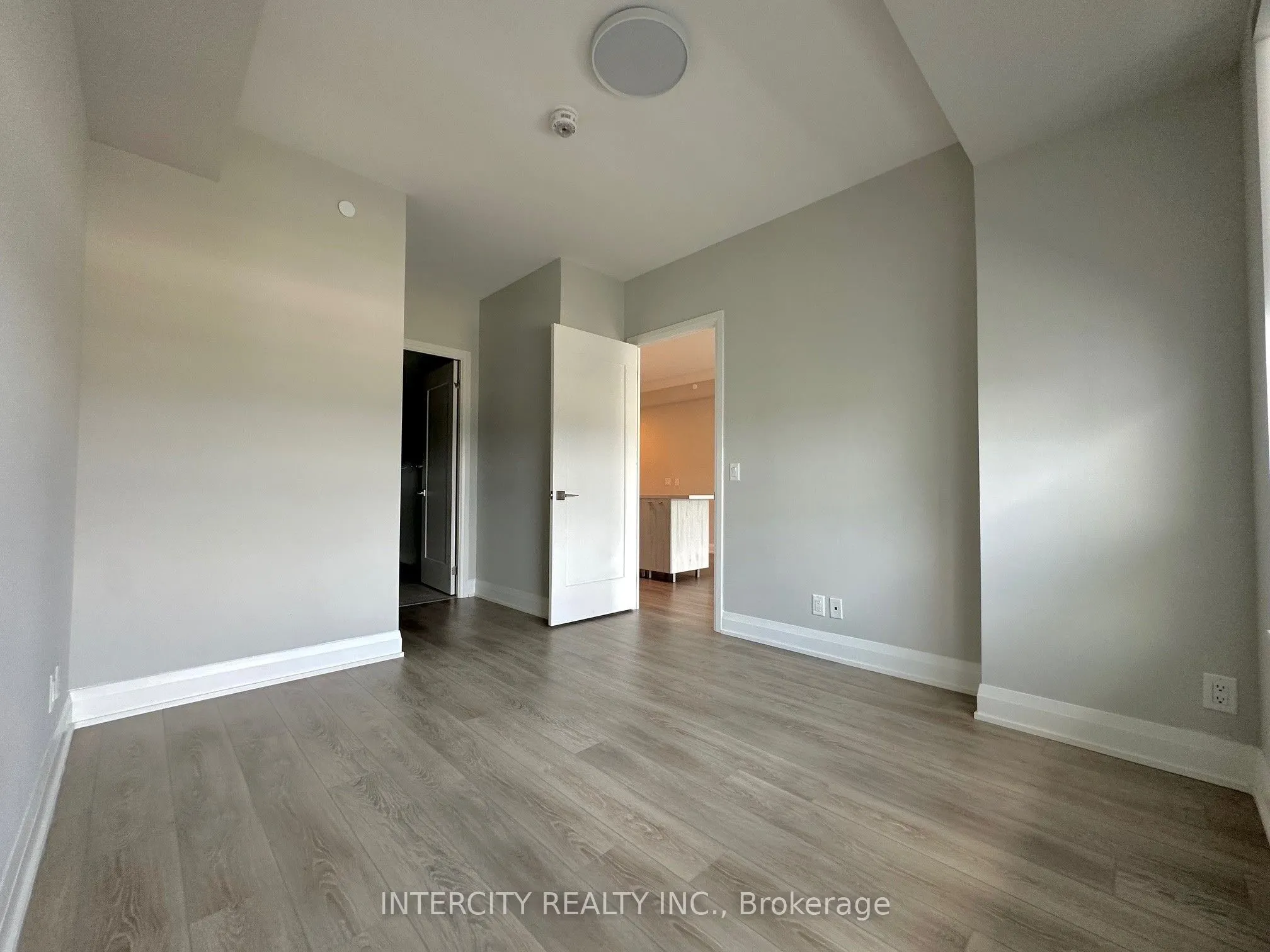 18 Water Walk Drive, #1806