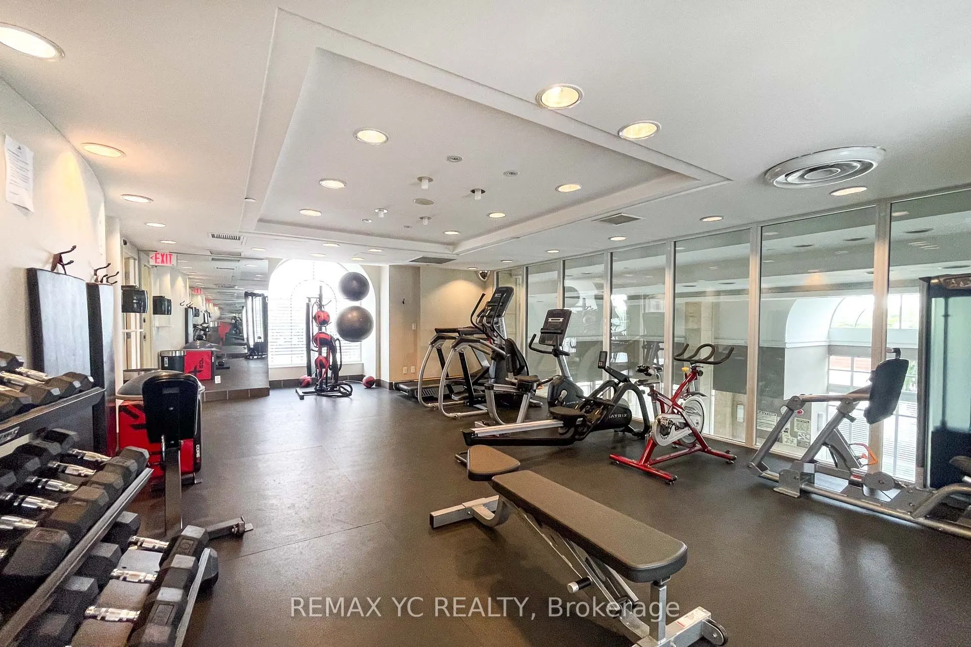 310 Red Maple Road, #702