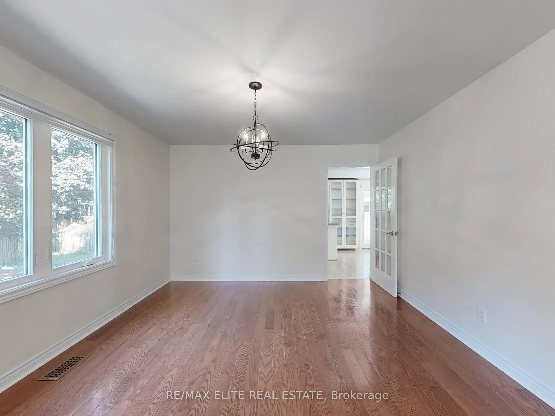 8 Millpond Place