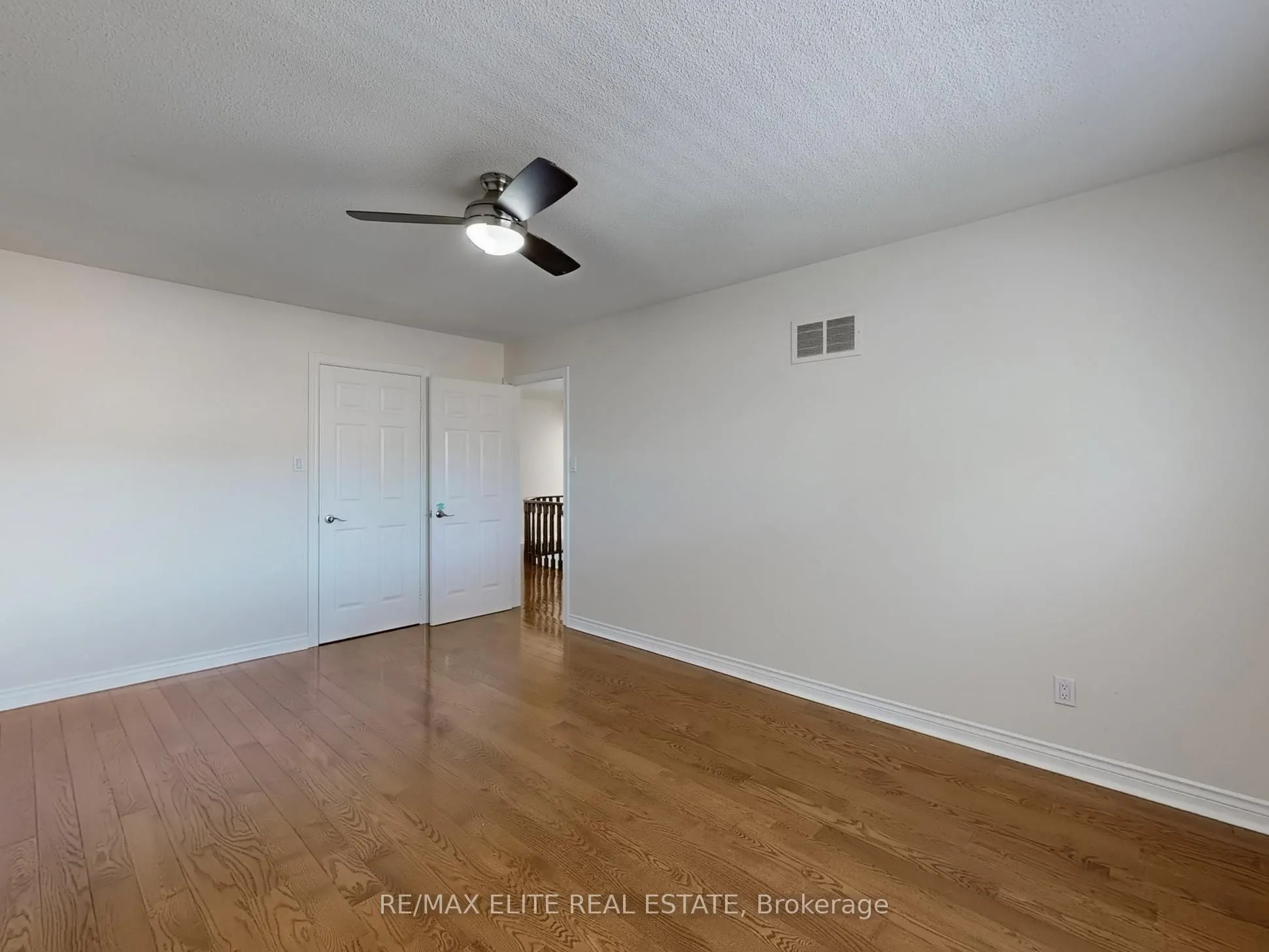 8 Millpond Place