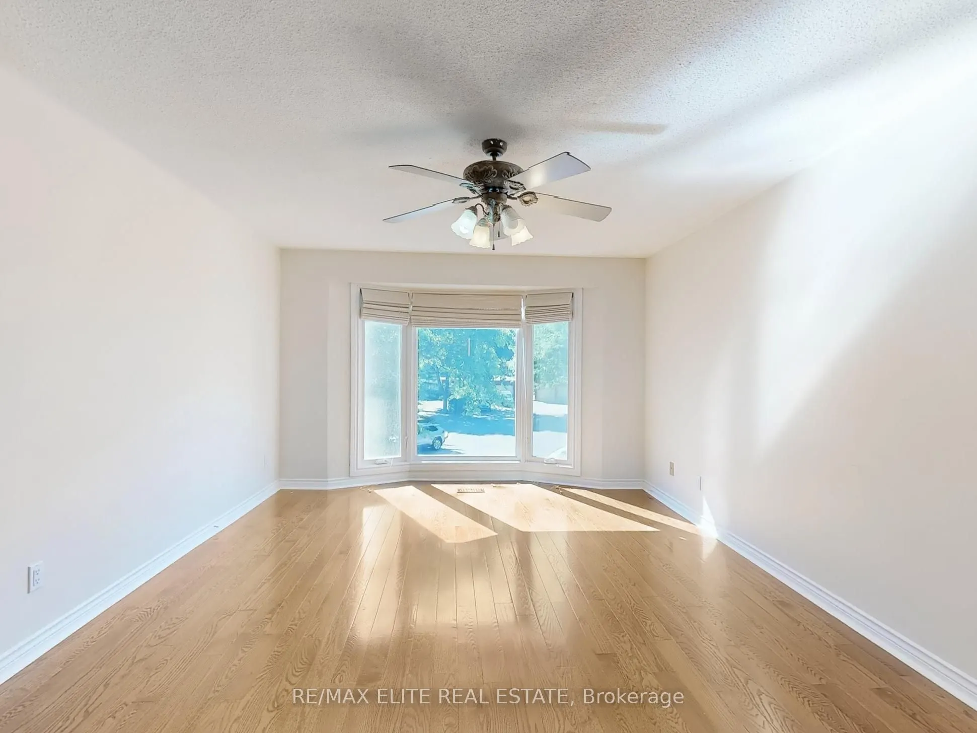 8 Millpond Place