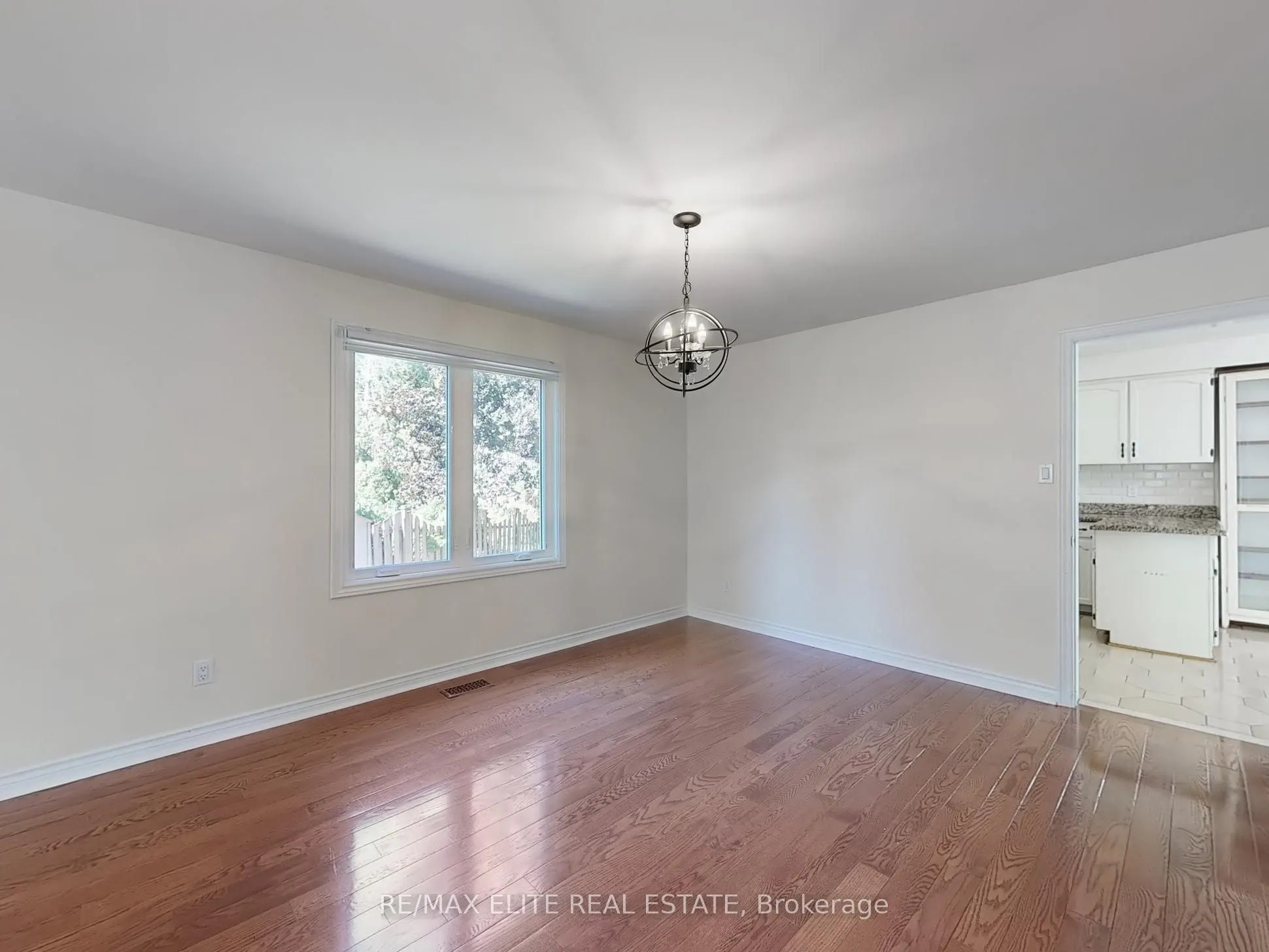 8 Millpond Place