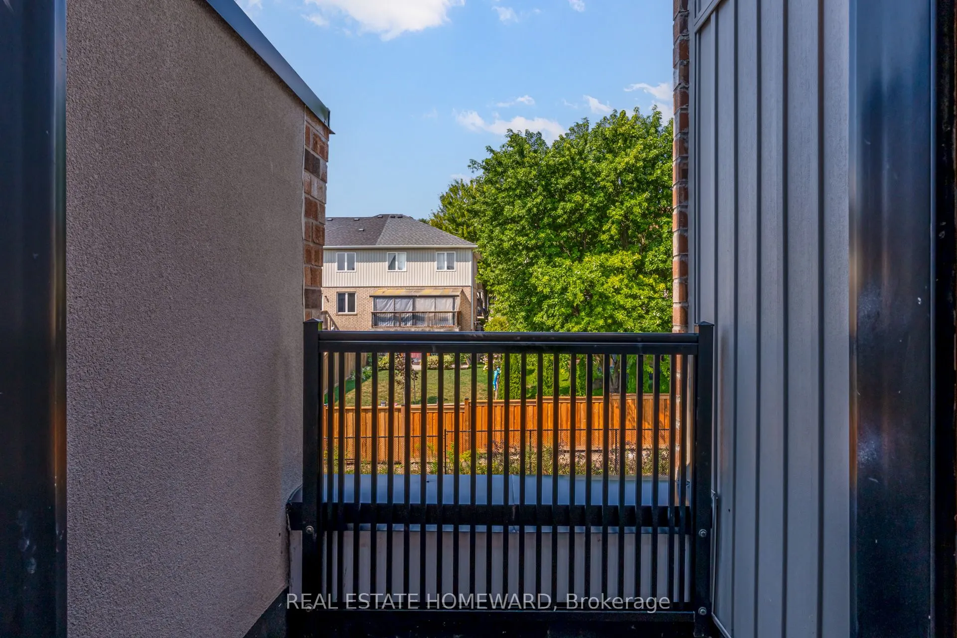 40 Baynes Way, #12
