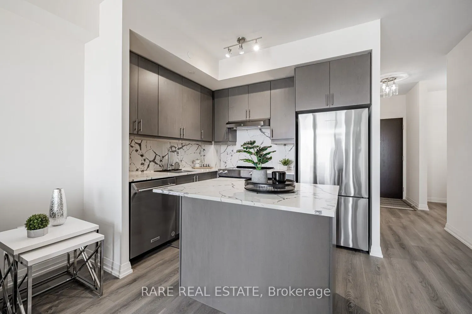 9000 Jane Street, #2110