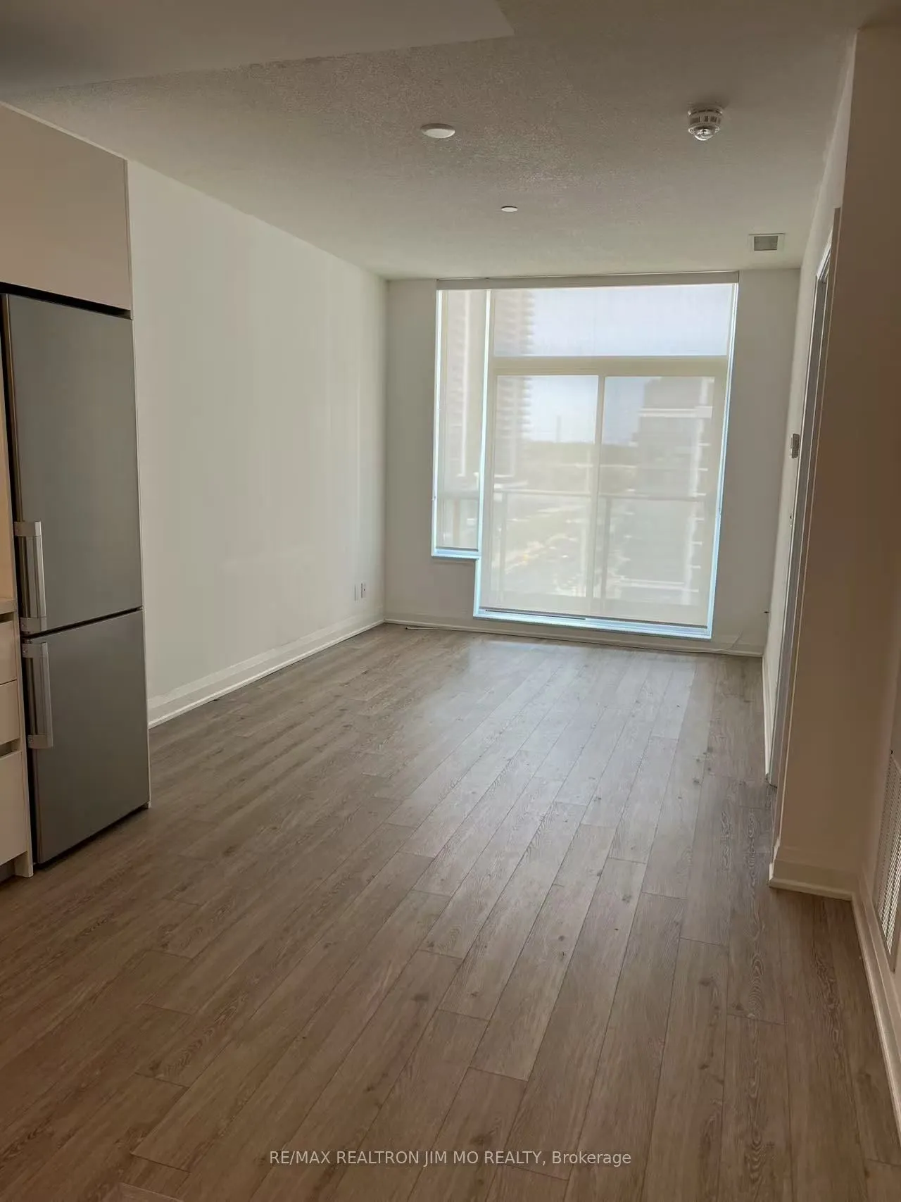 396 Highway 7 E, #912