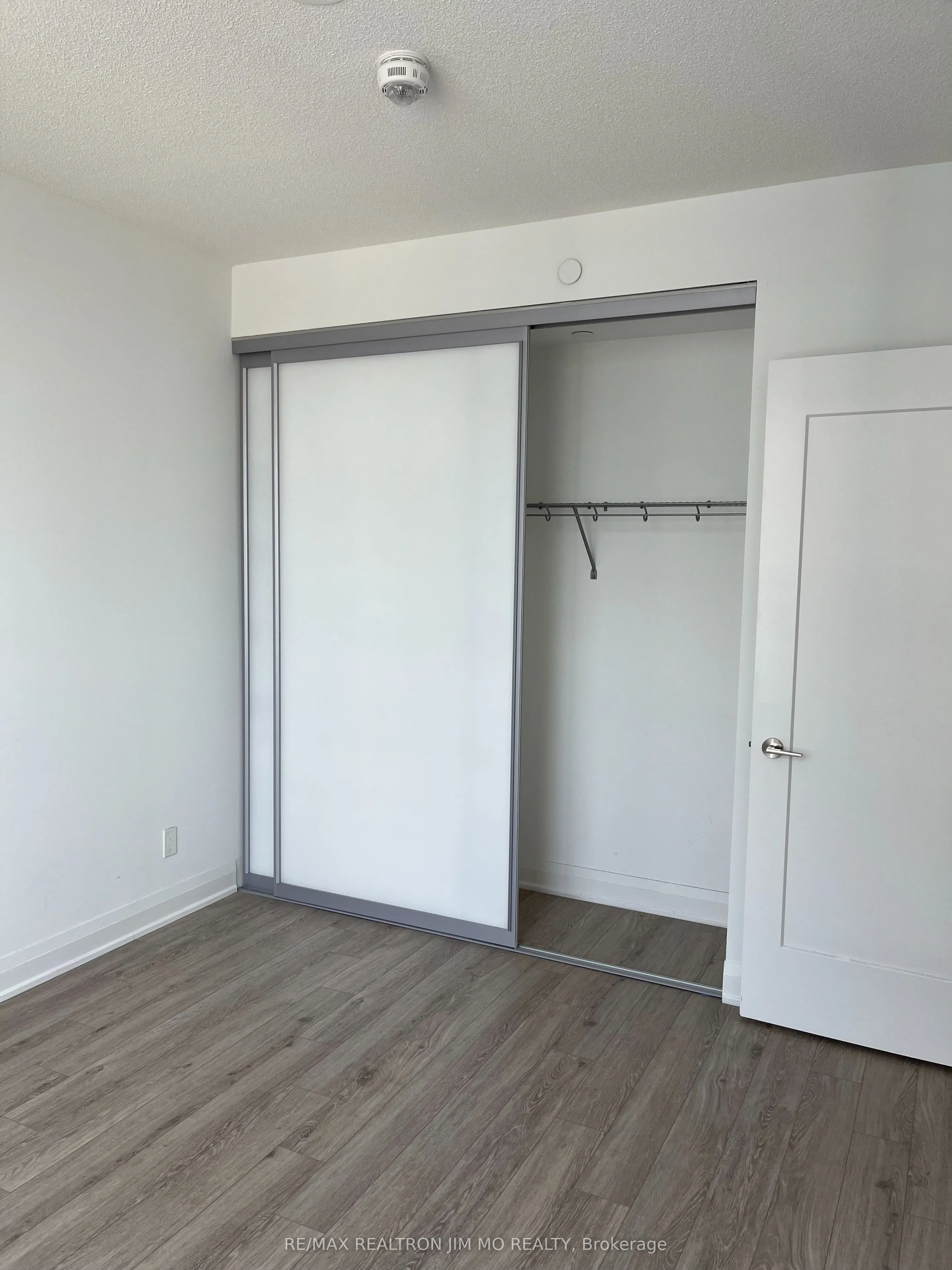 396 Highway 7 E, #912