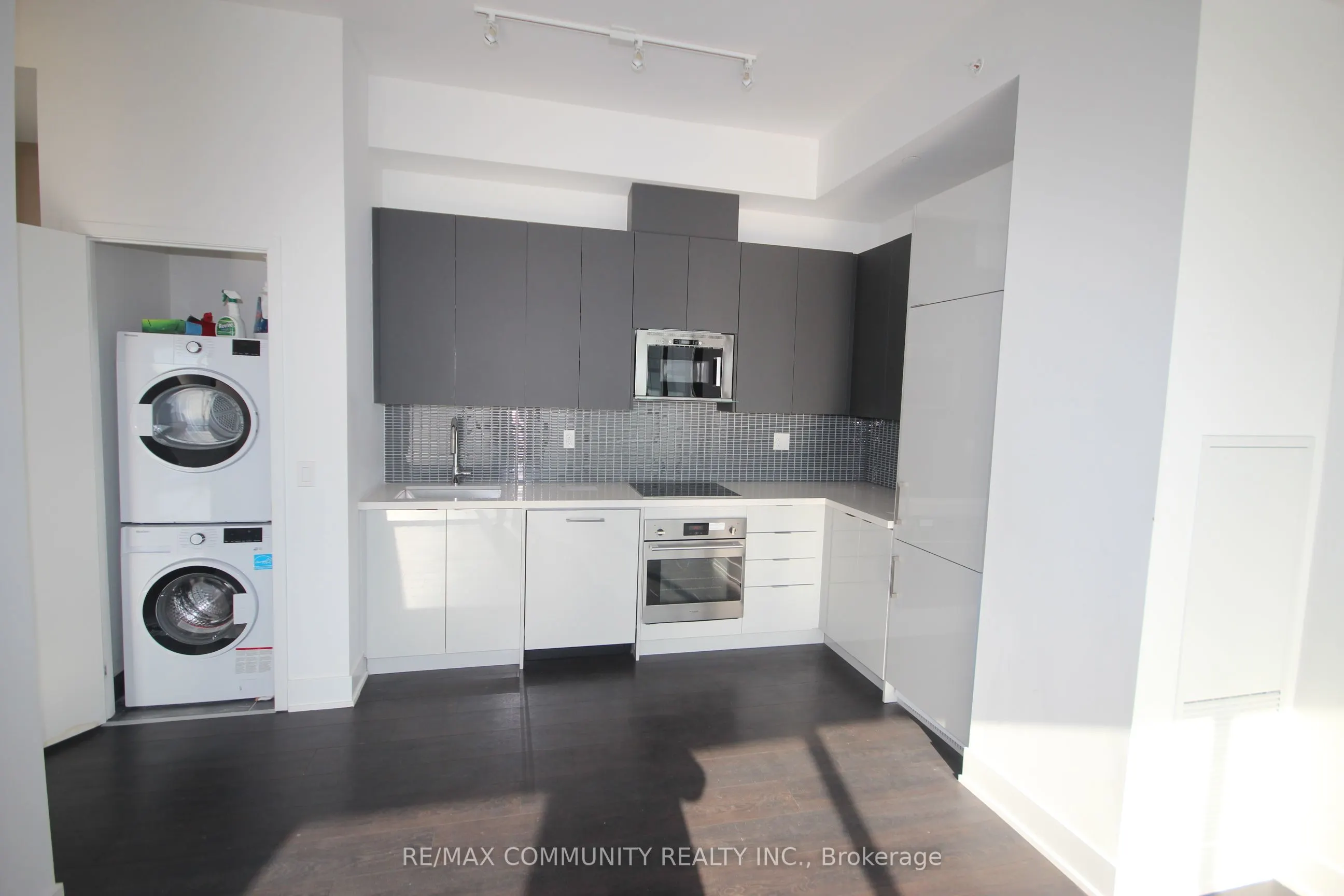 2916 Highway 7, #3002
