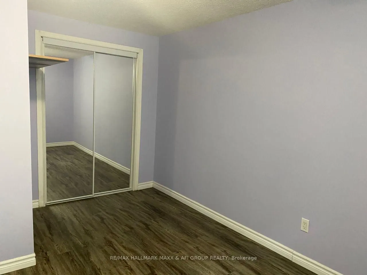 47 Metro Road S