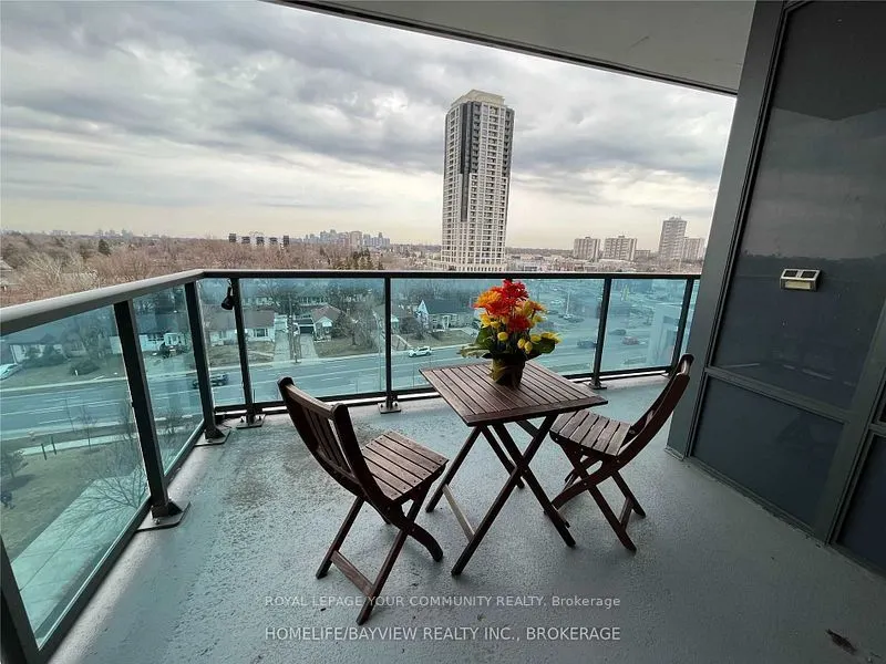 7165 Yonge Street, #727