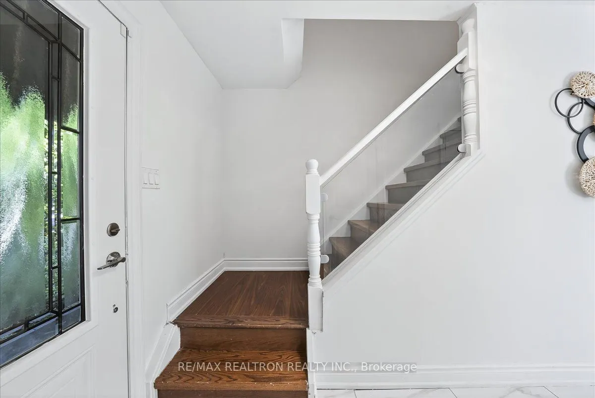 7 Grist Mill Road