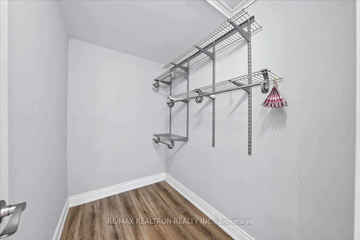 7 Grist Mill Road