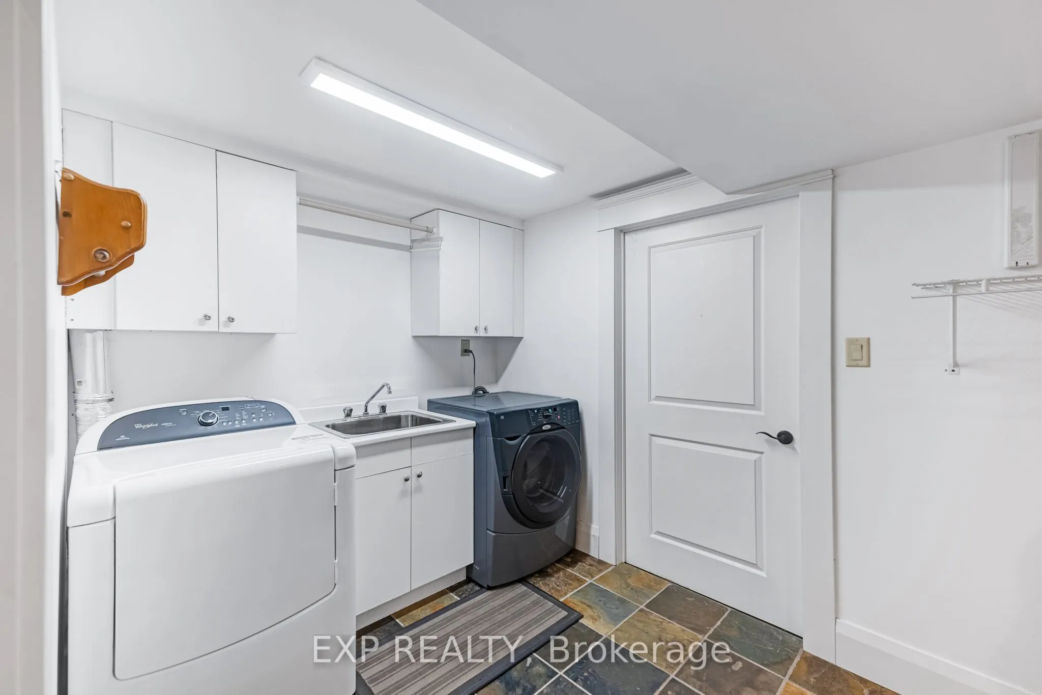 18340 Bathurst Street