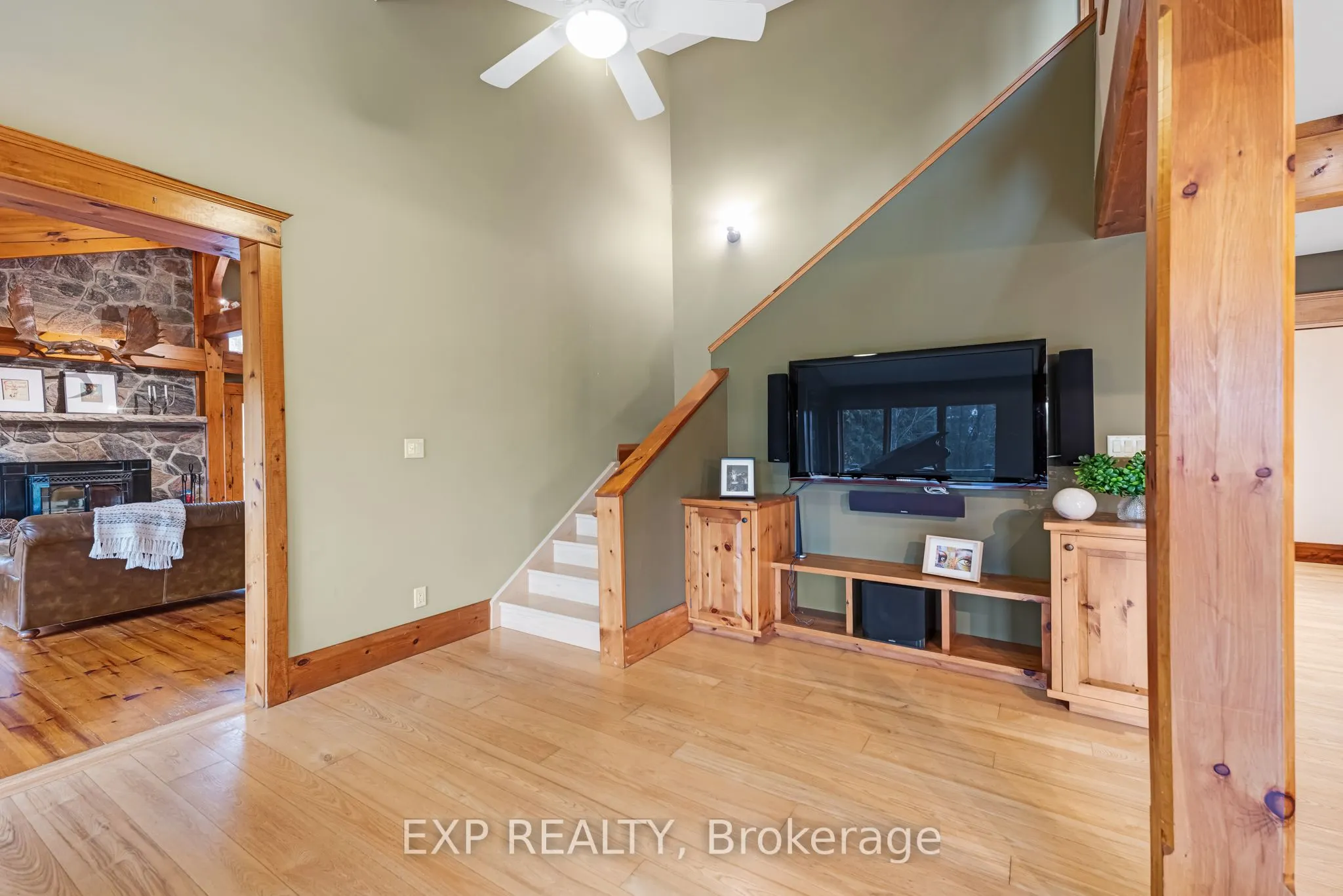 18340 Bathurst Street