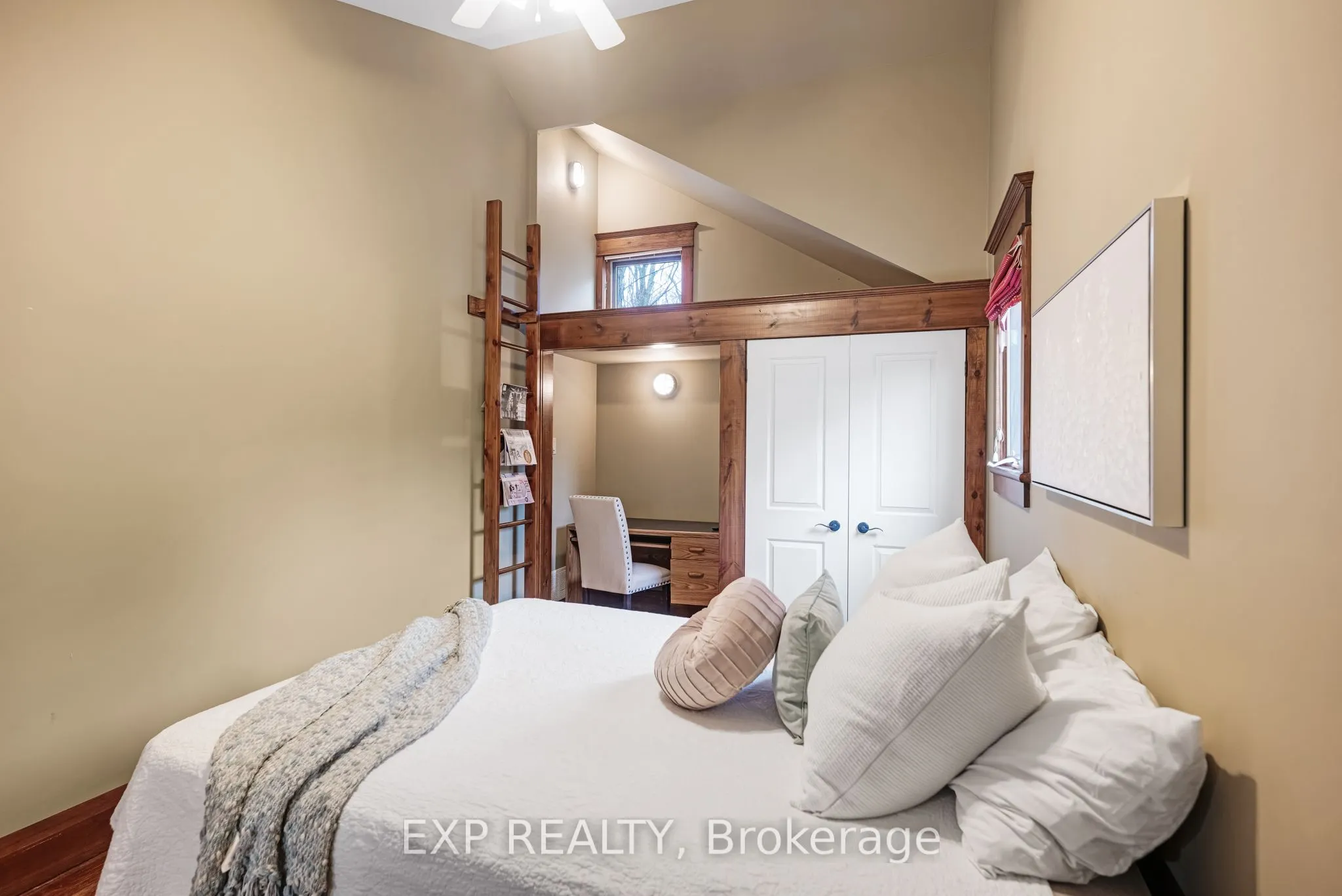 18340 Bathurst Street