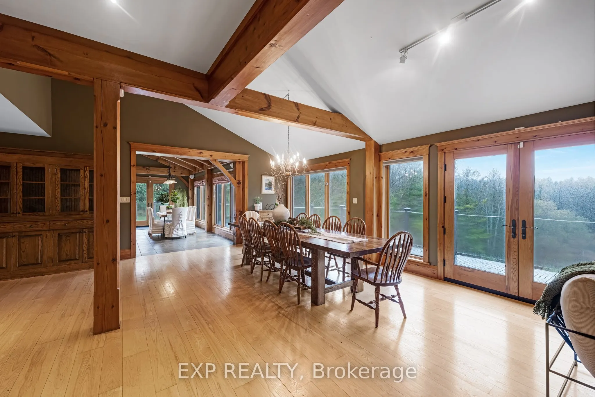 18340 Bathurst Street