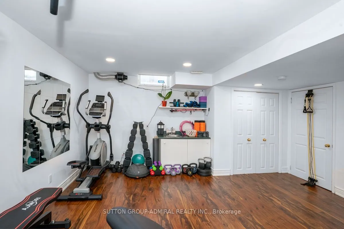 85 Glen Crescent