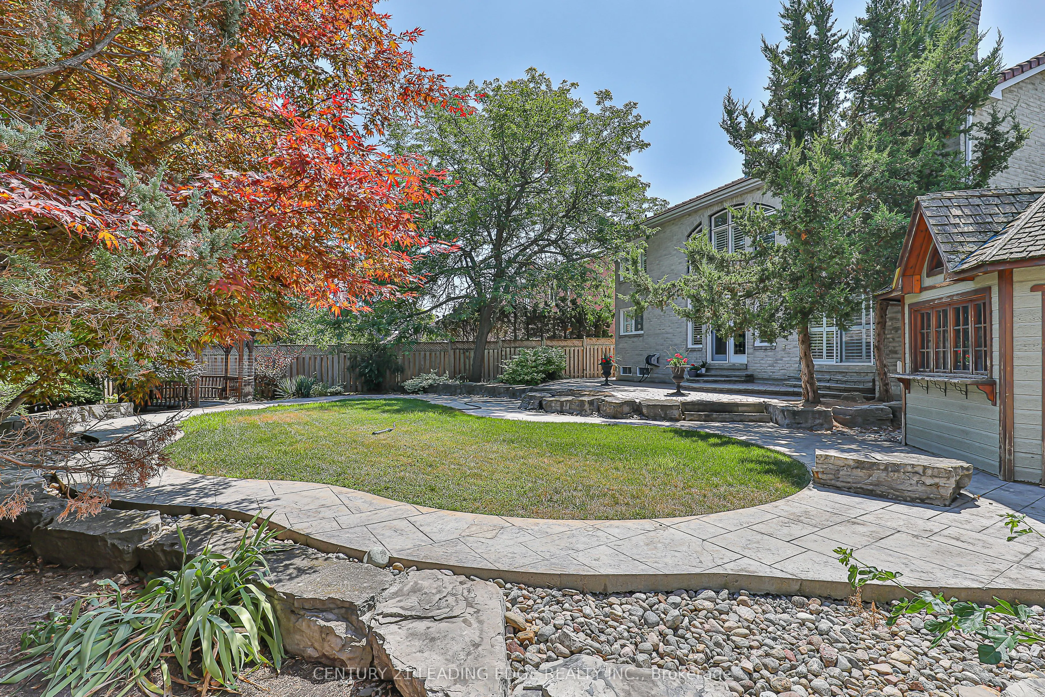 45 JOHN BUTTON Boulevard
