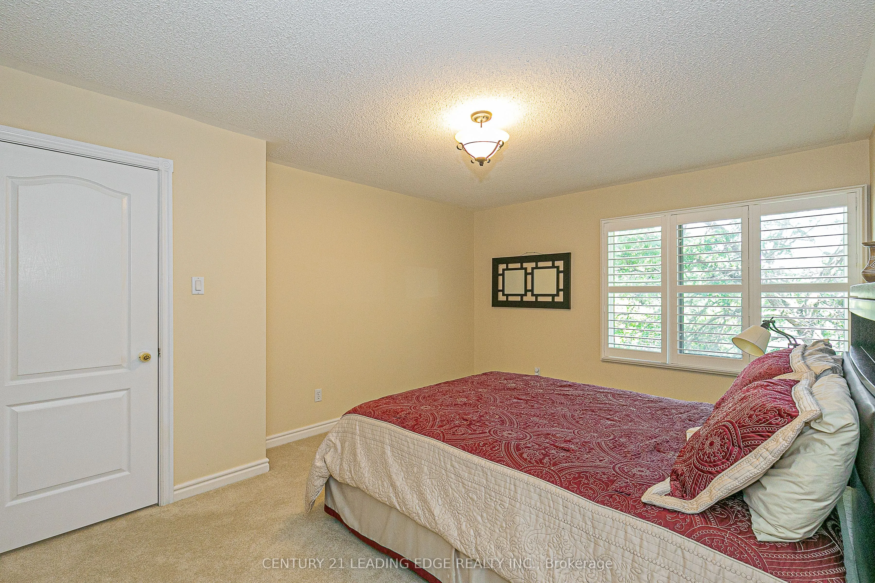 45 JOHN BUTTON Boulevard