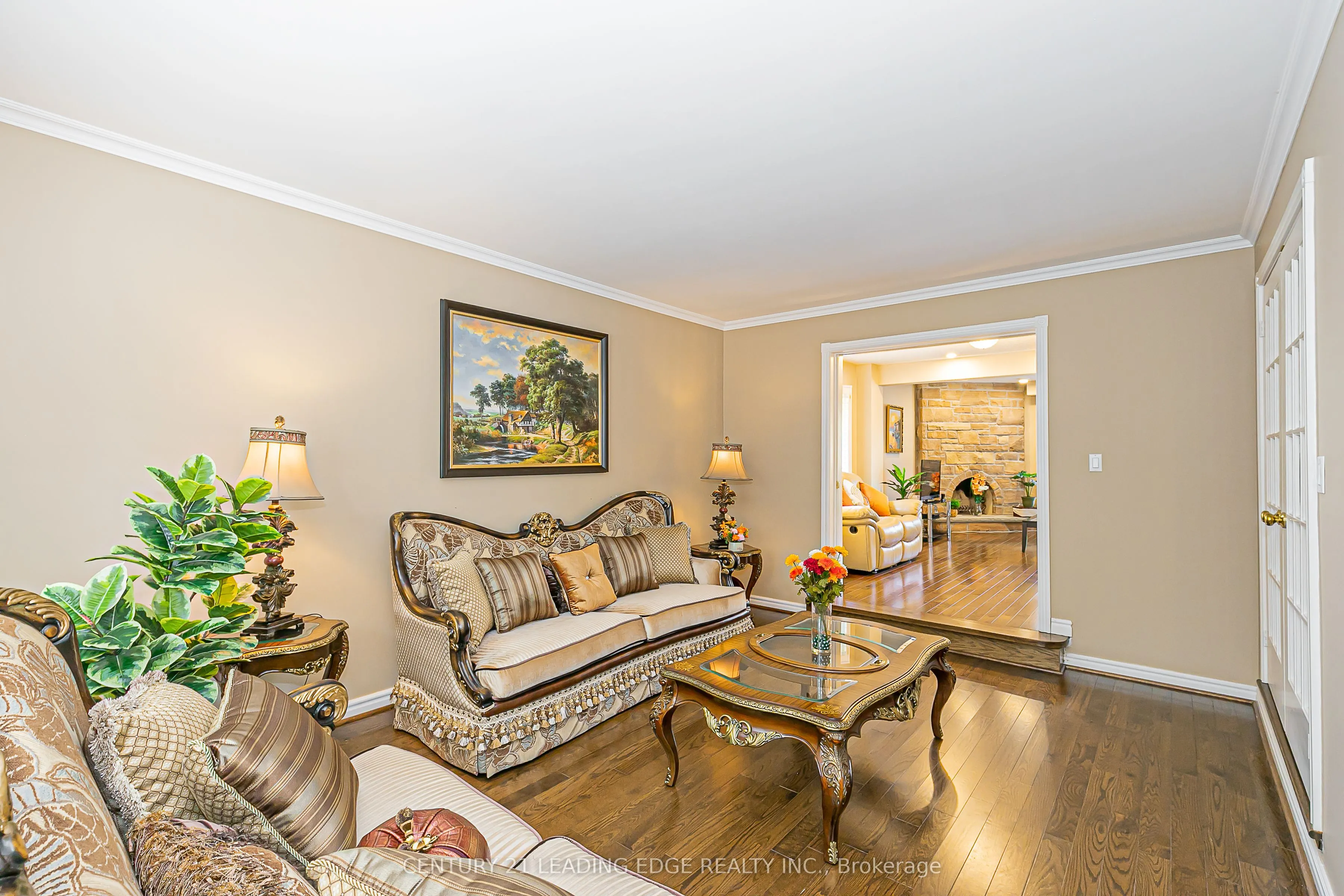 45 JOHN BUTTON Boulevard