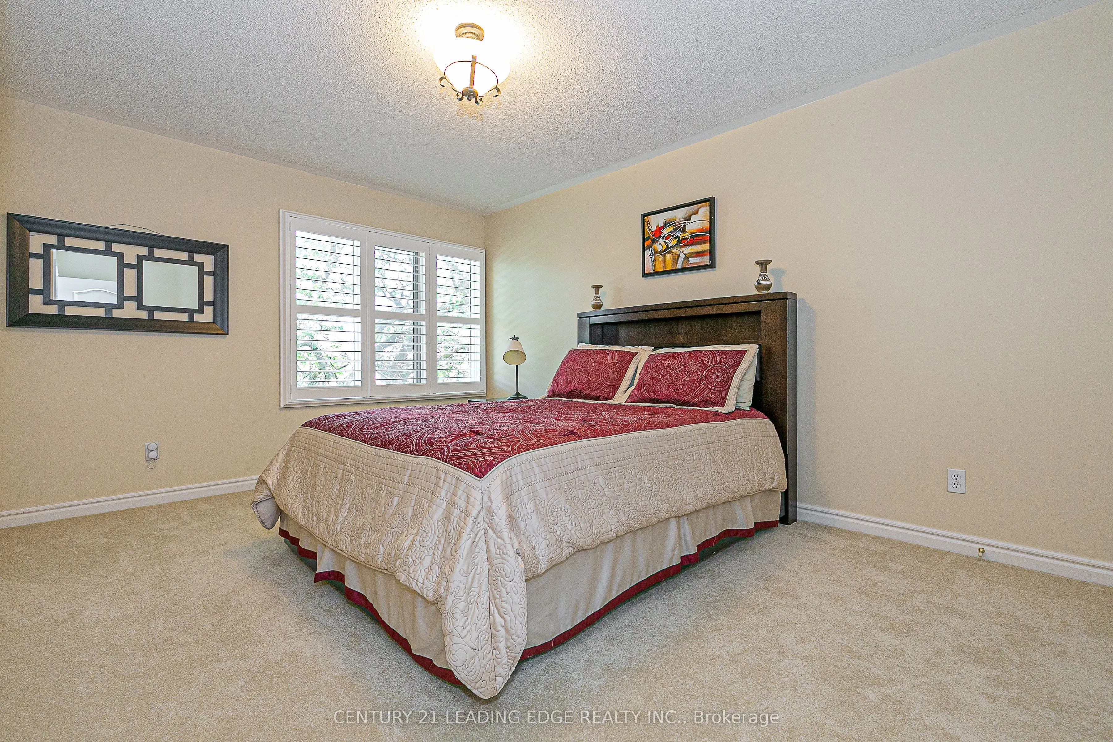 45 JOHN BUTTON Boulevard
