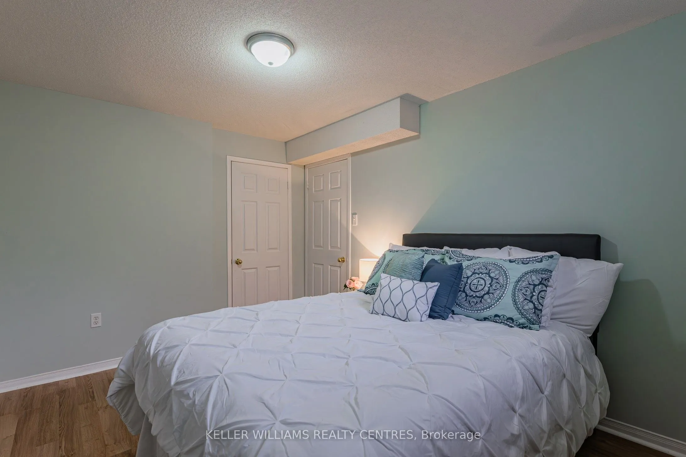 78 Clearmeadow Boulevard