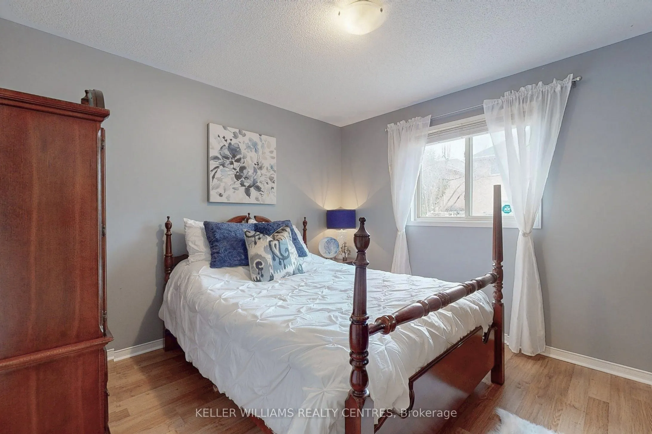 78 Clearmeadow Boulevard
