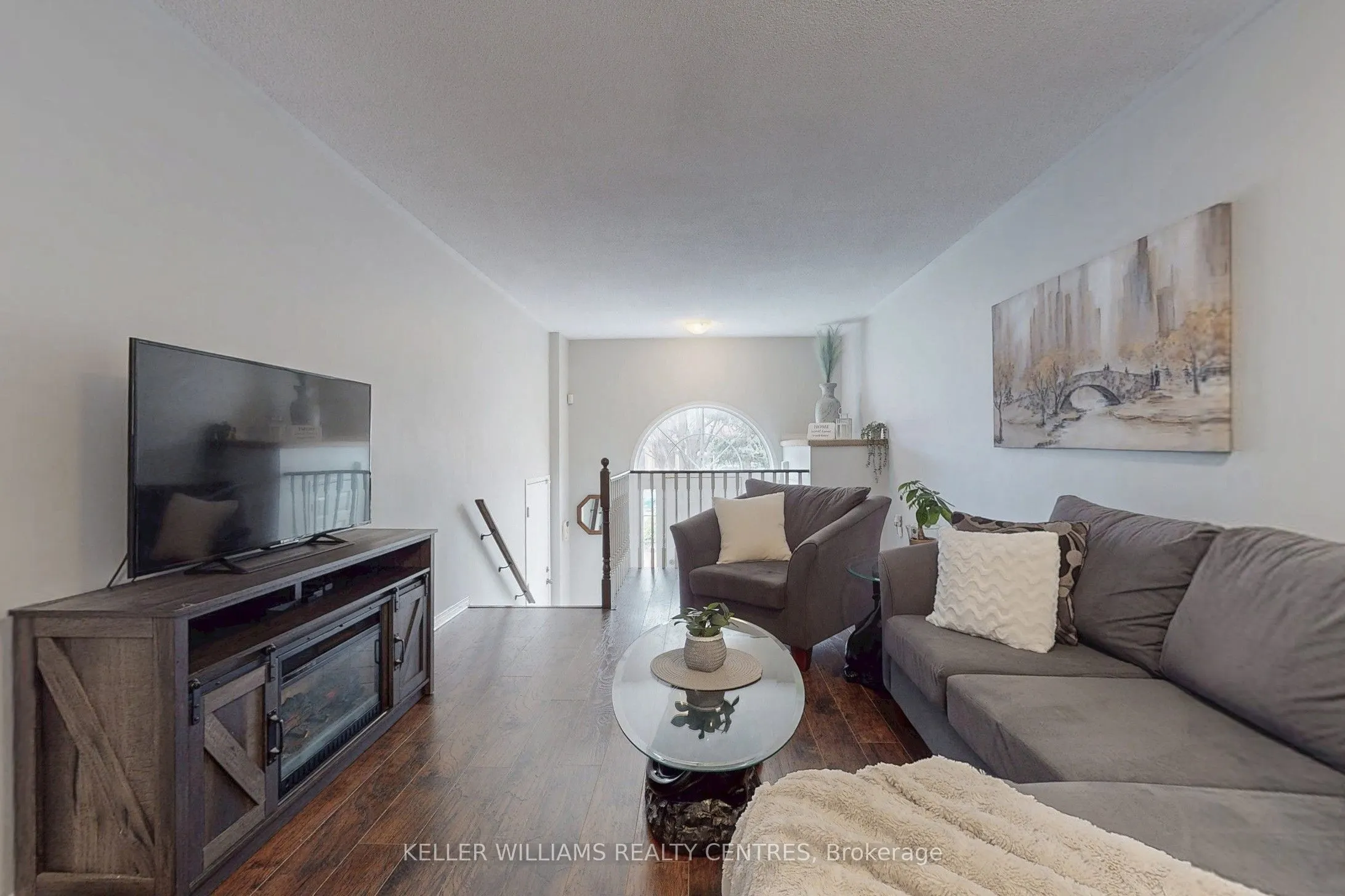 78 Clearmeadow Boulevard