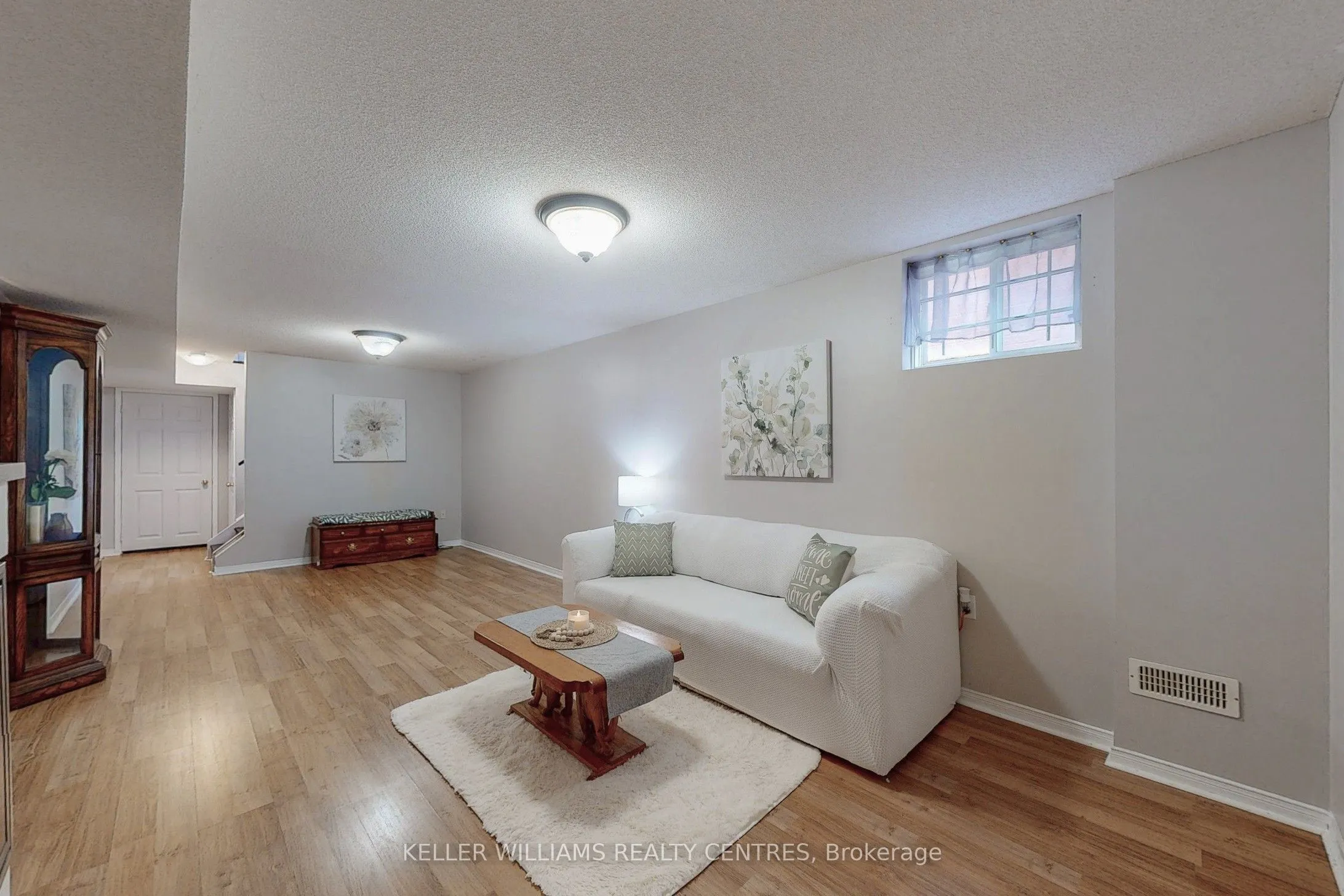 78 Clearmeadow Boulevard