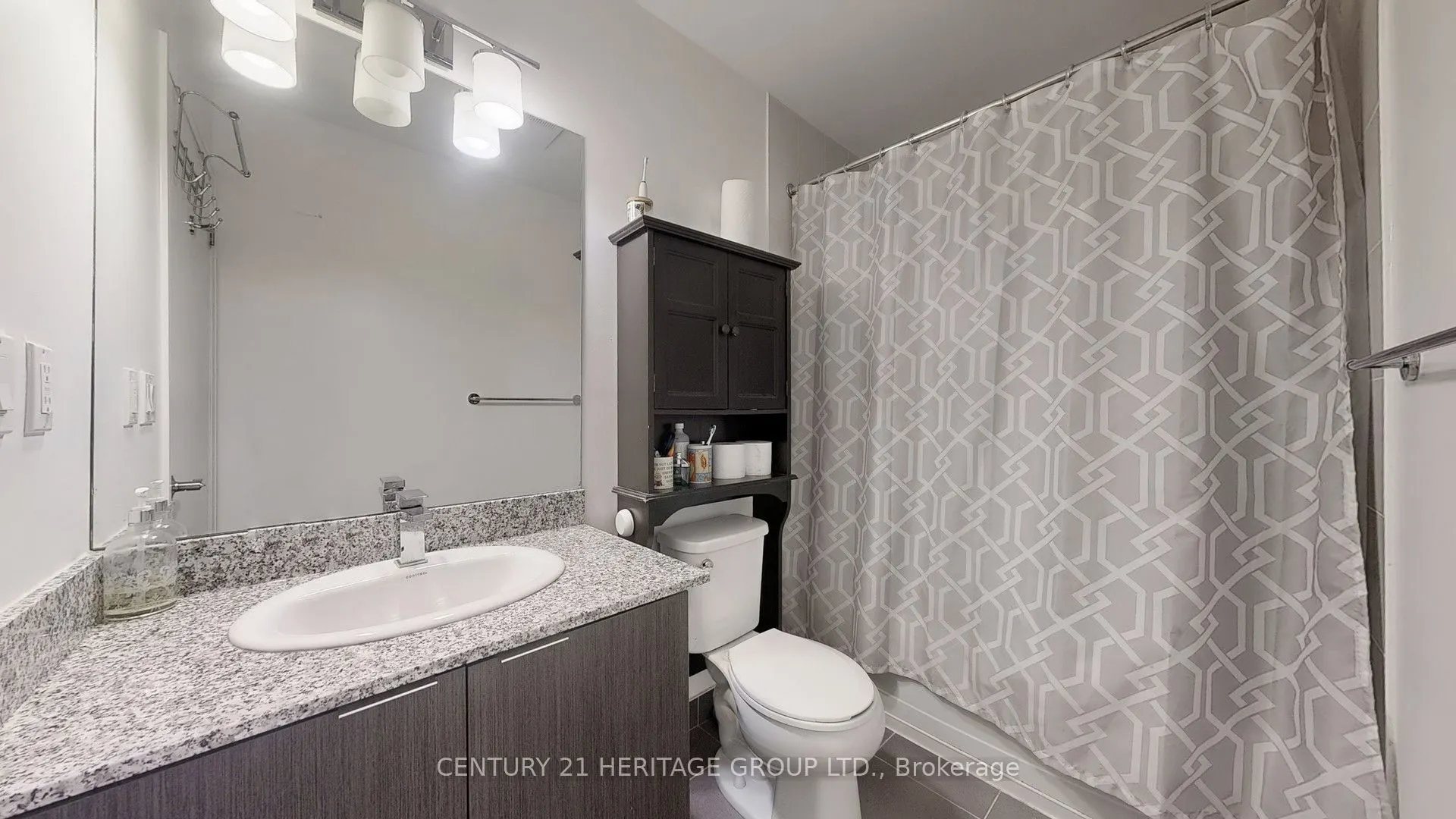 2910 Highway 7 Road W, #405