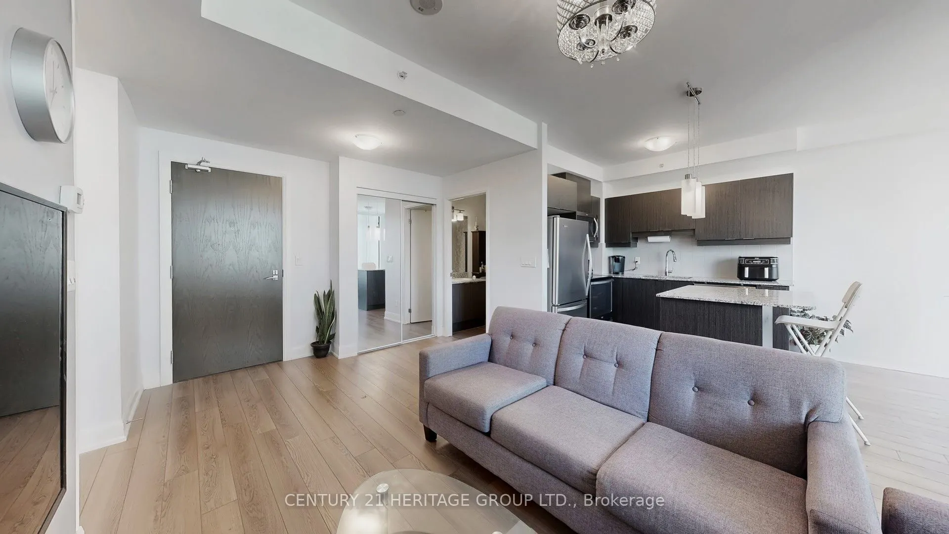 2910 Highway 7 Road W, #405