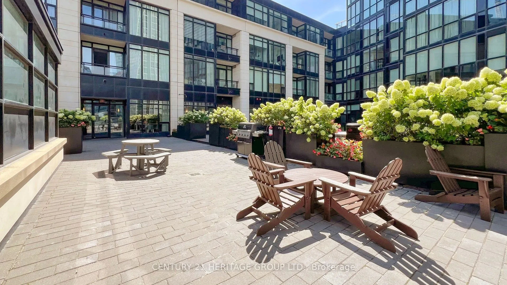2910 Highway 7 Road W, #405