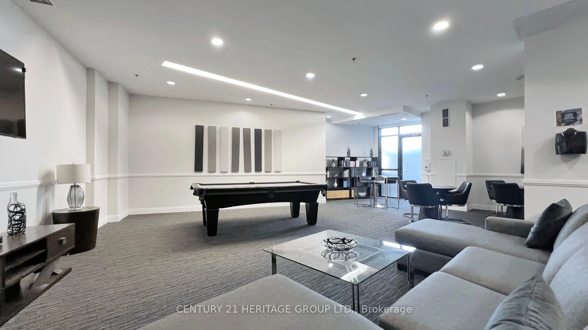 2910 Highway 7 Road W, #405