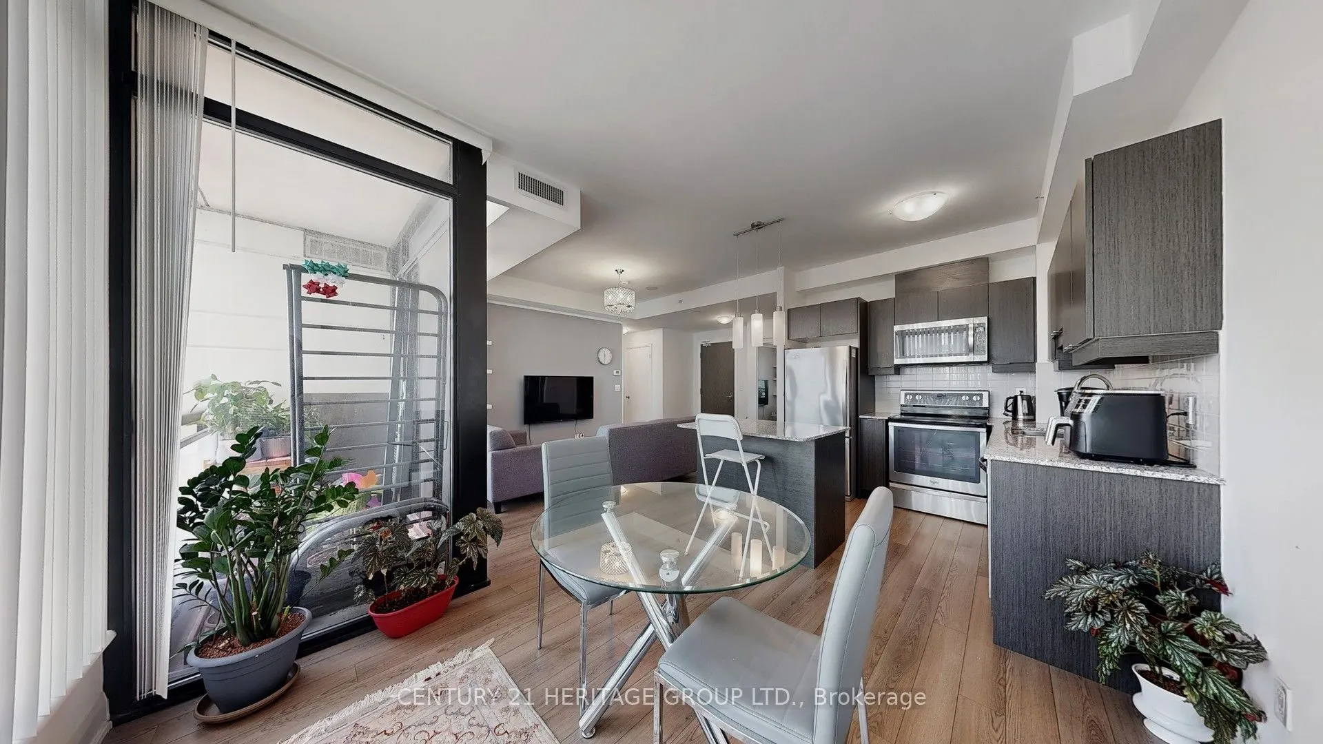 2910 Highway 7 Road W, #405