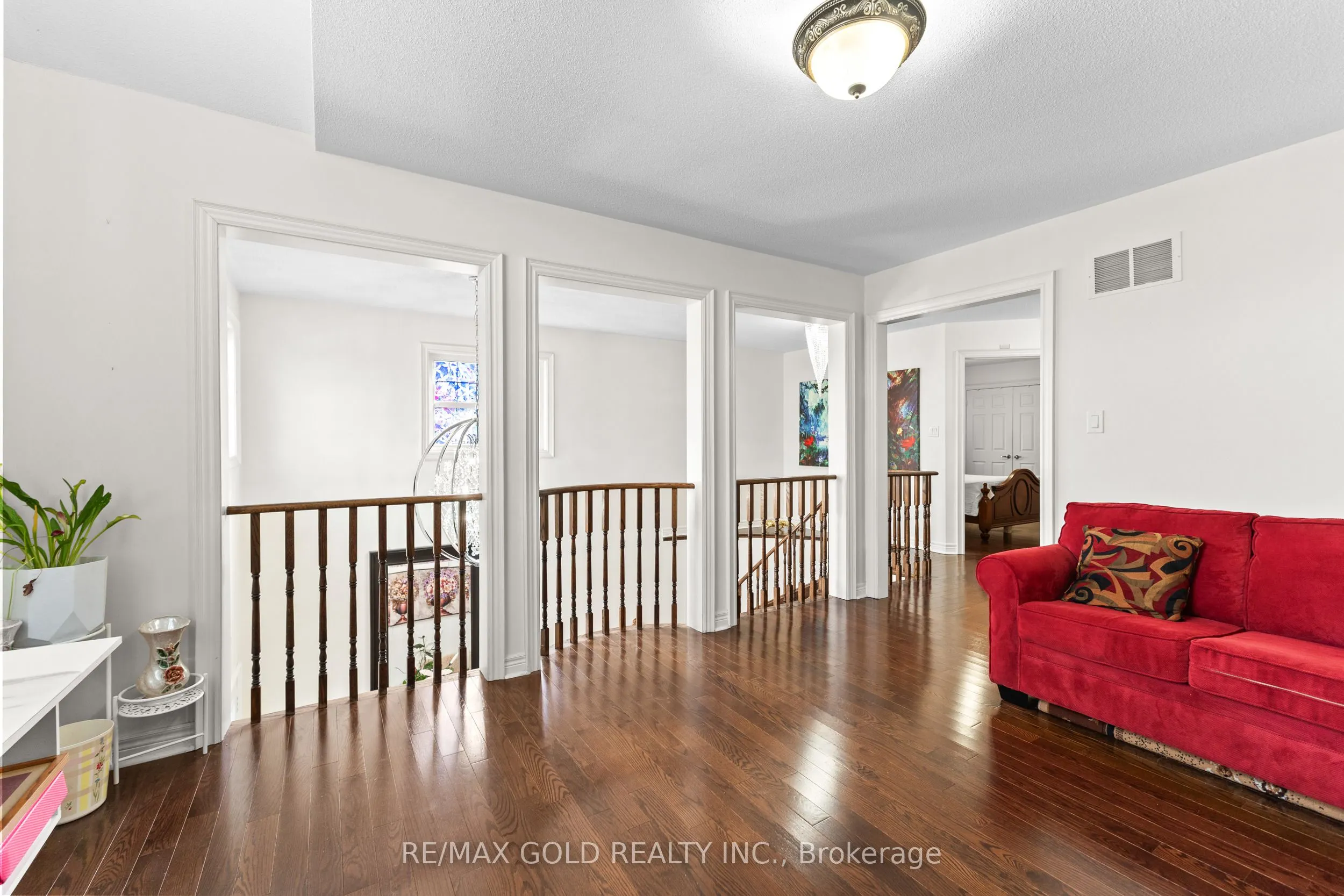 180 West Park Avenue