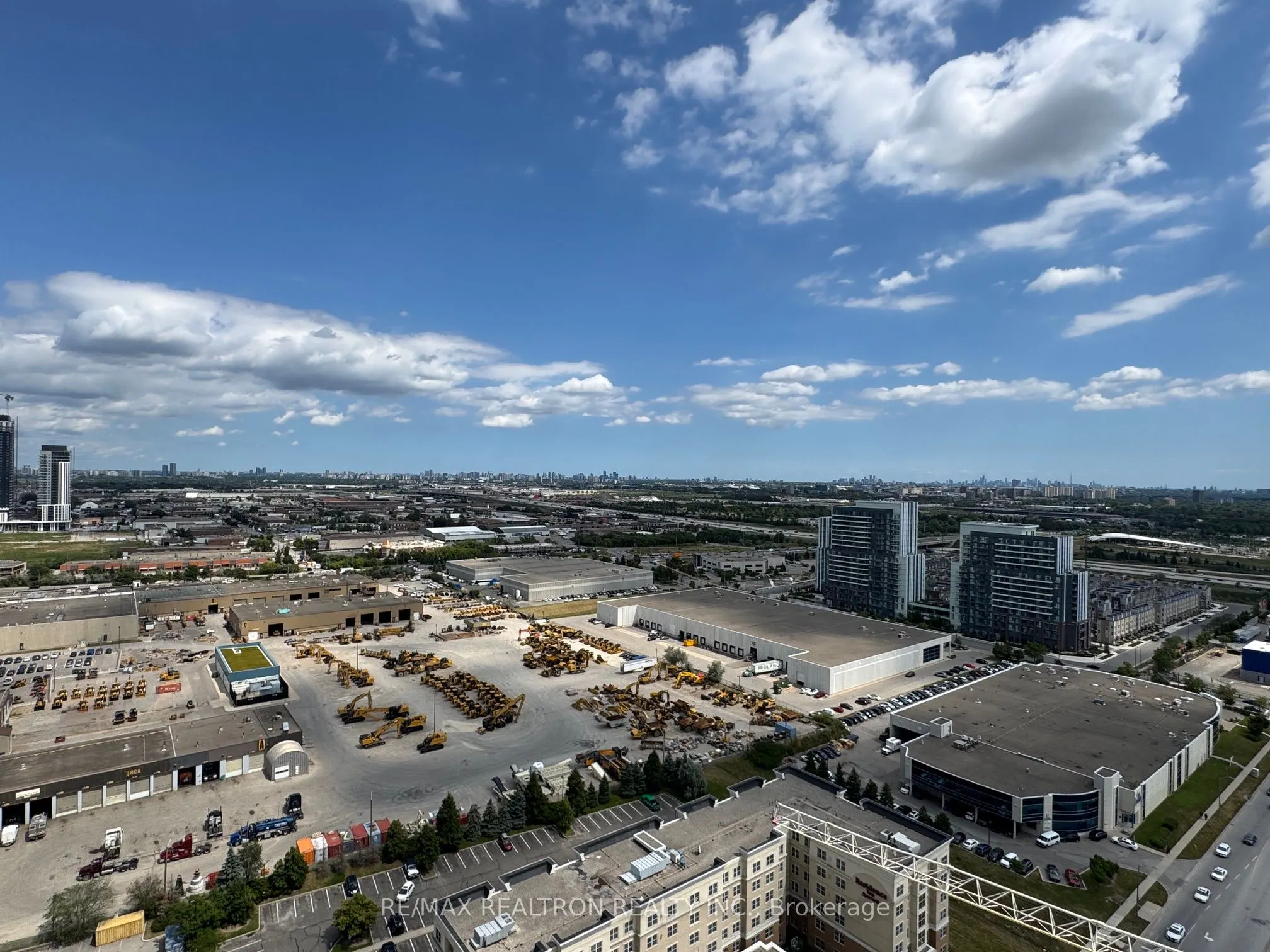 28 Interchange Way, #3010