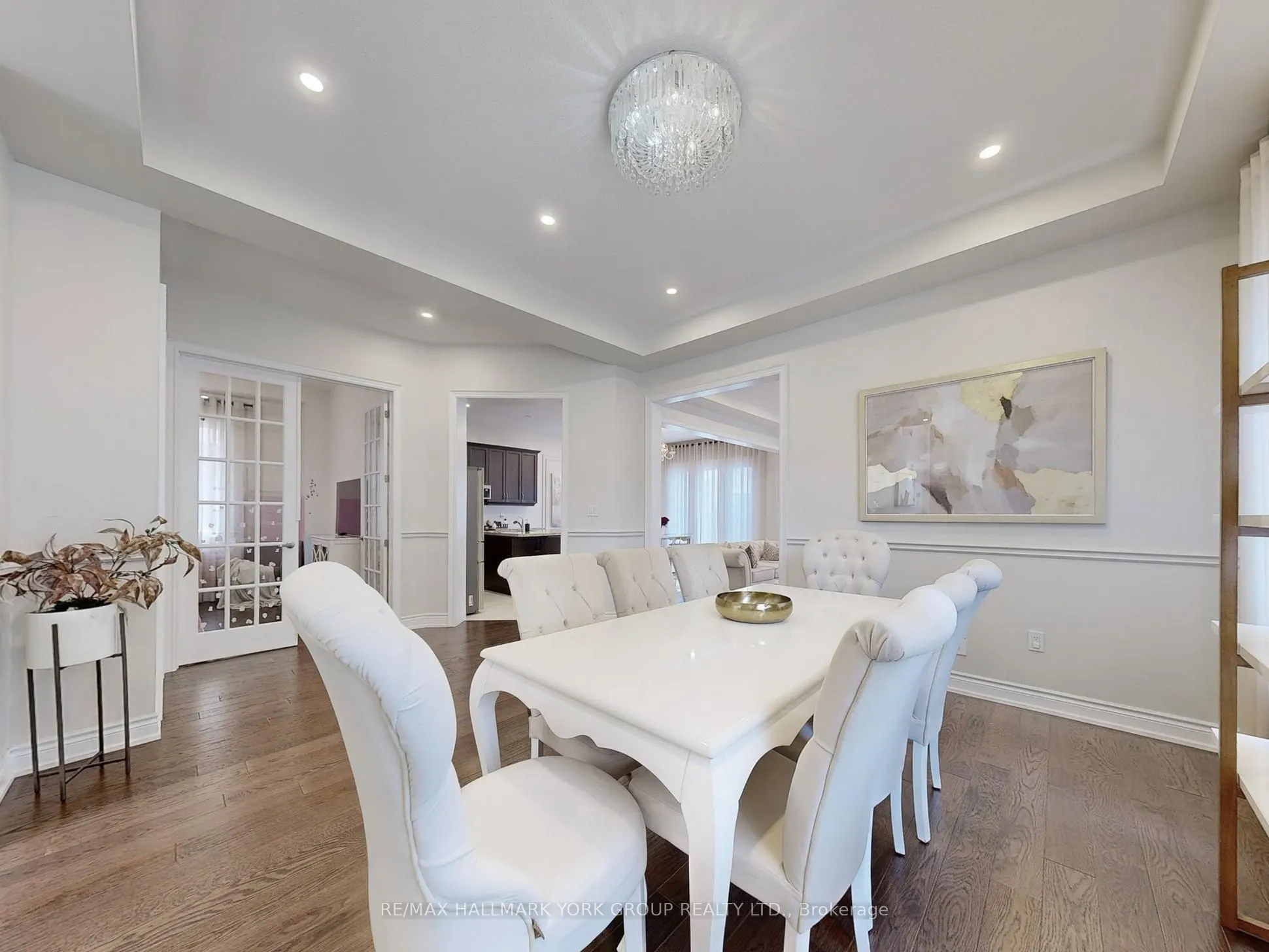 299 Mickleburgh Drive