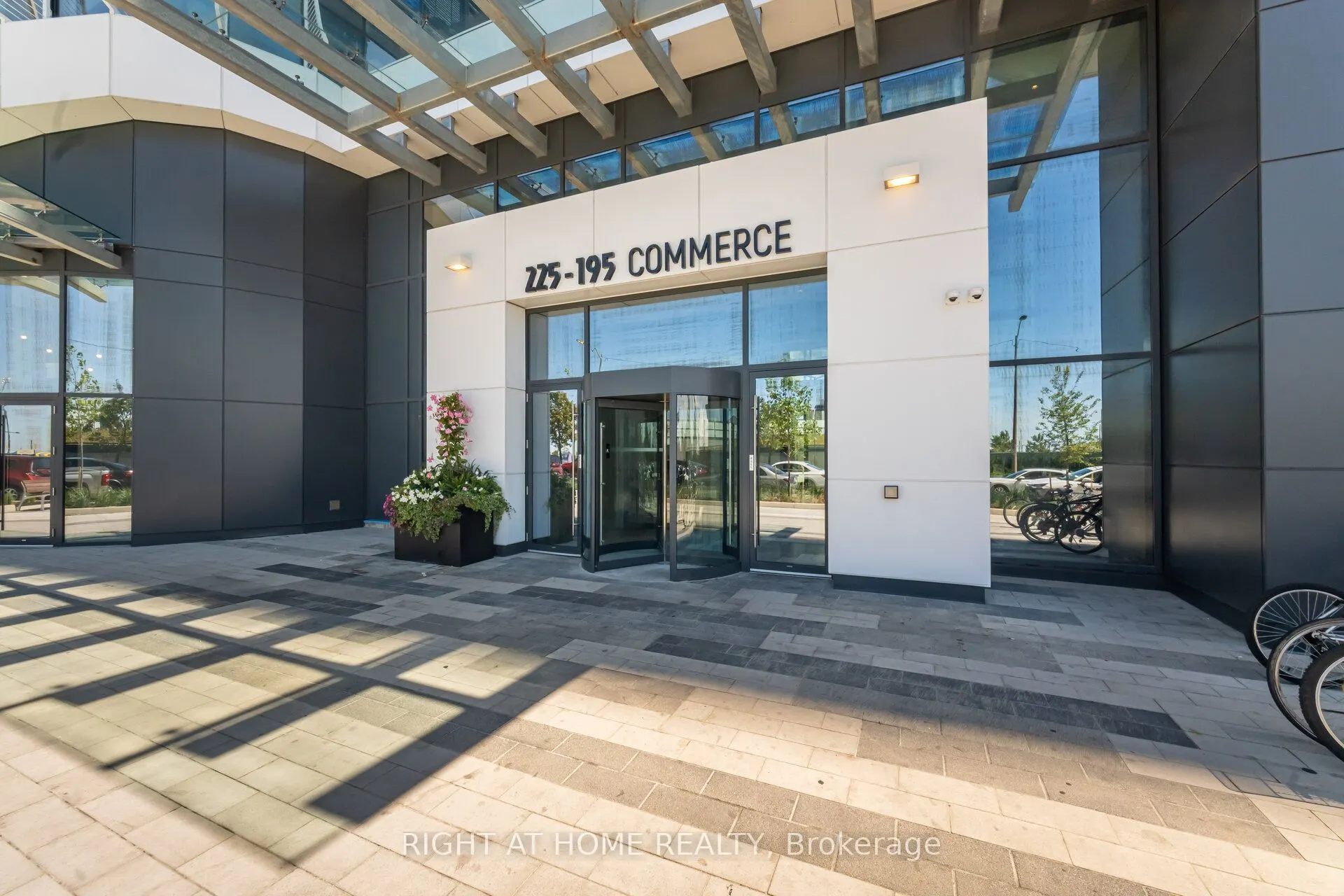 225 Commerce Street N, #5911