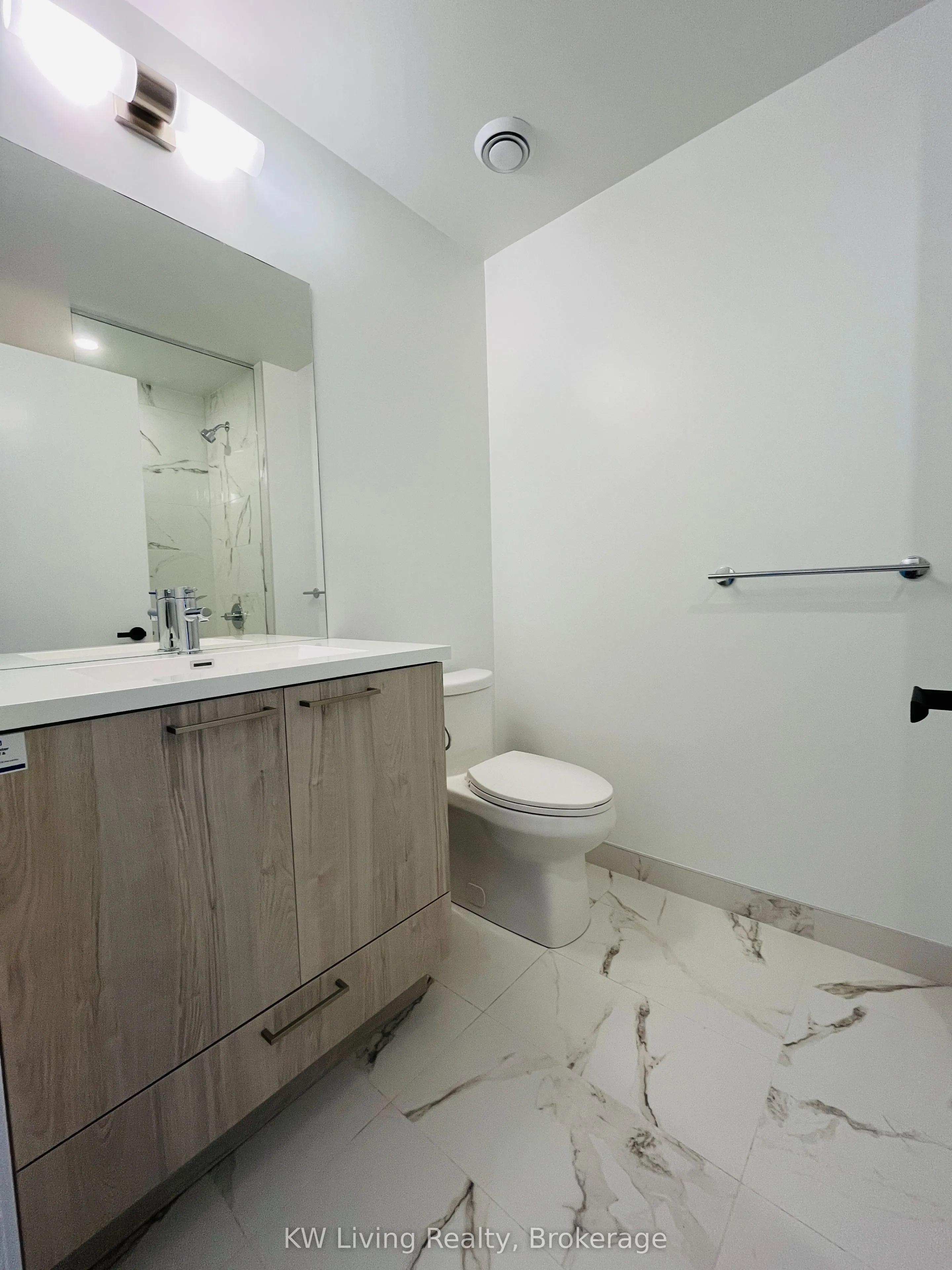 225 Commerce Street, #6111