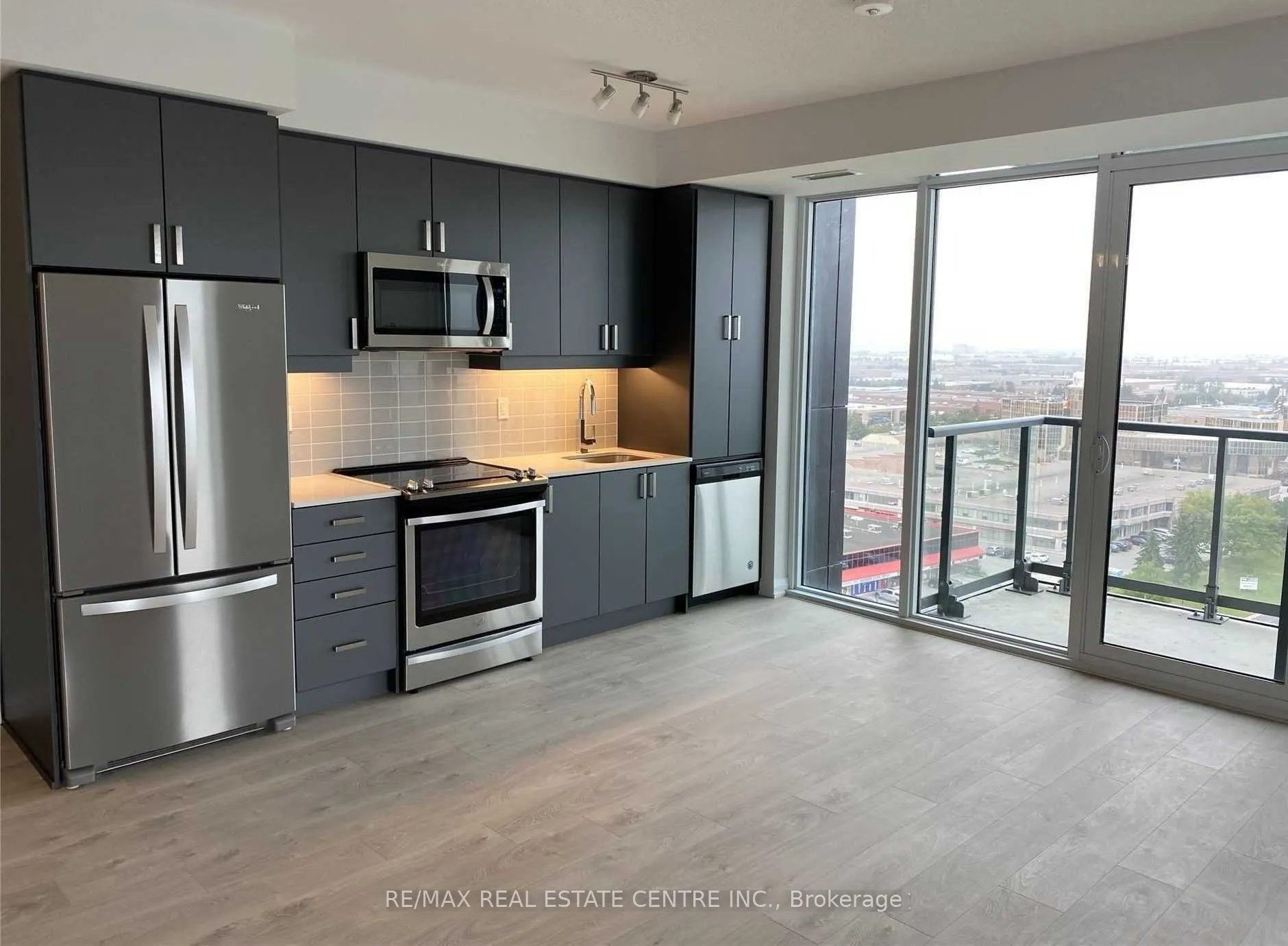 7895 Jane Street, #1515