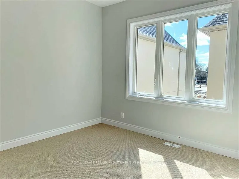 6 Pevensey Lane