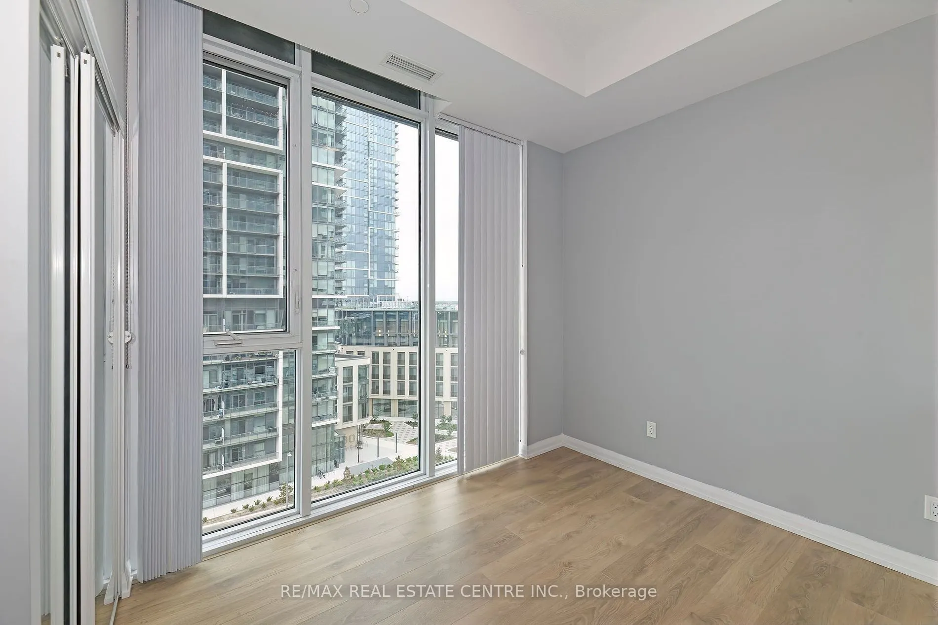 7895 Jane Street, #1515