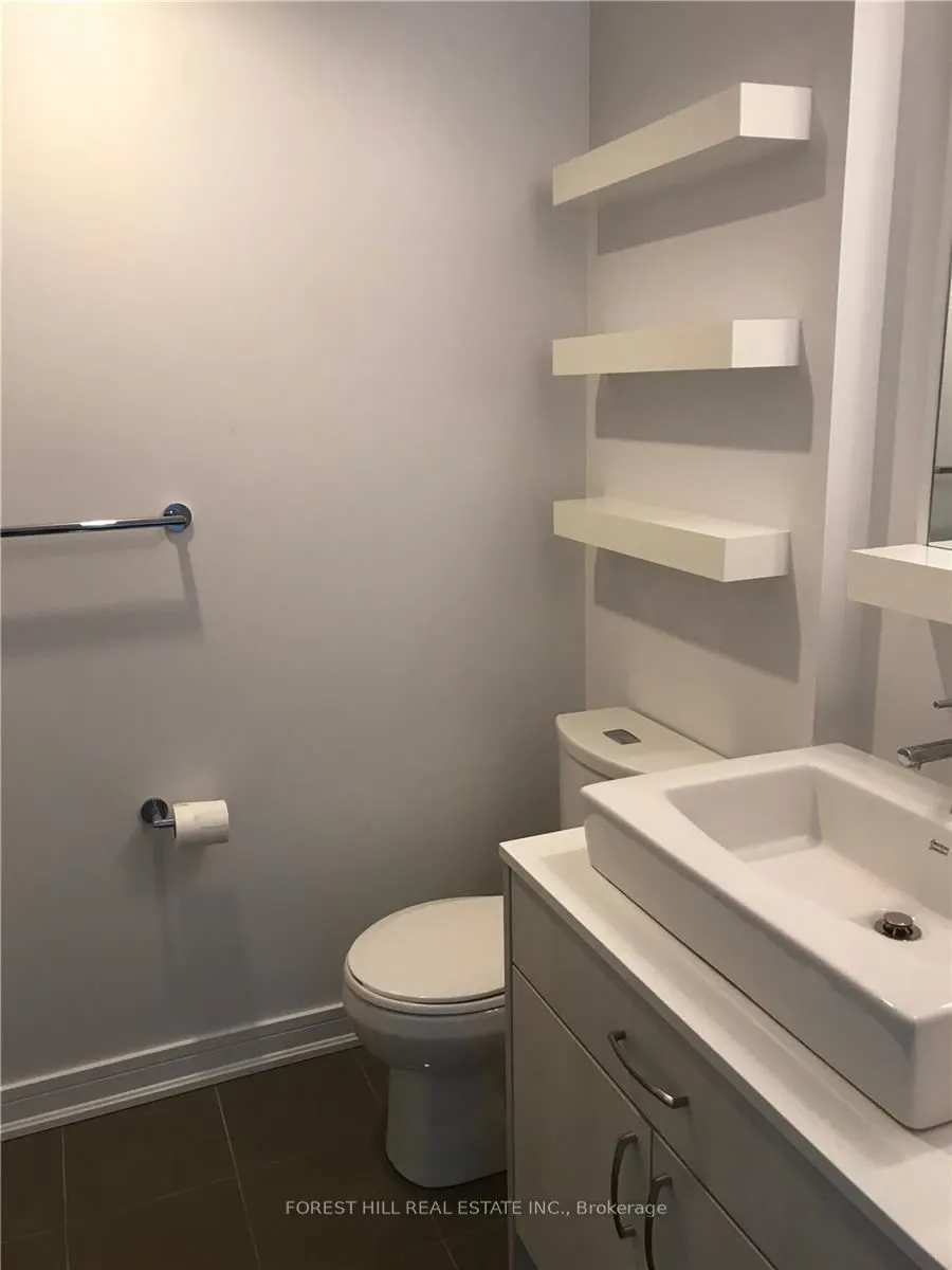 9205 Yonge Street, #703Ne